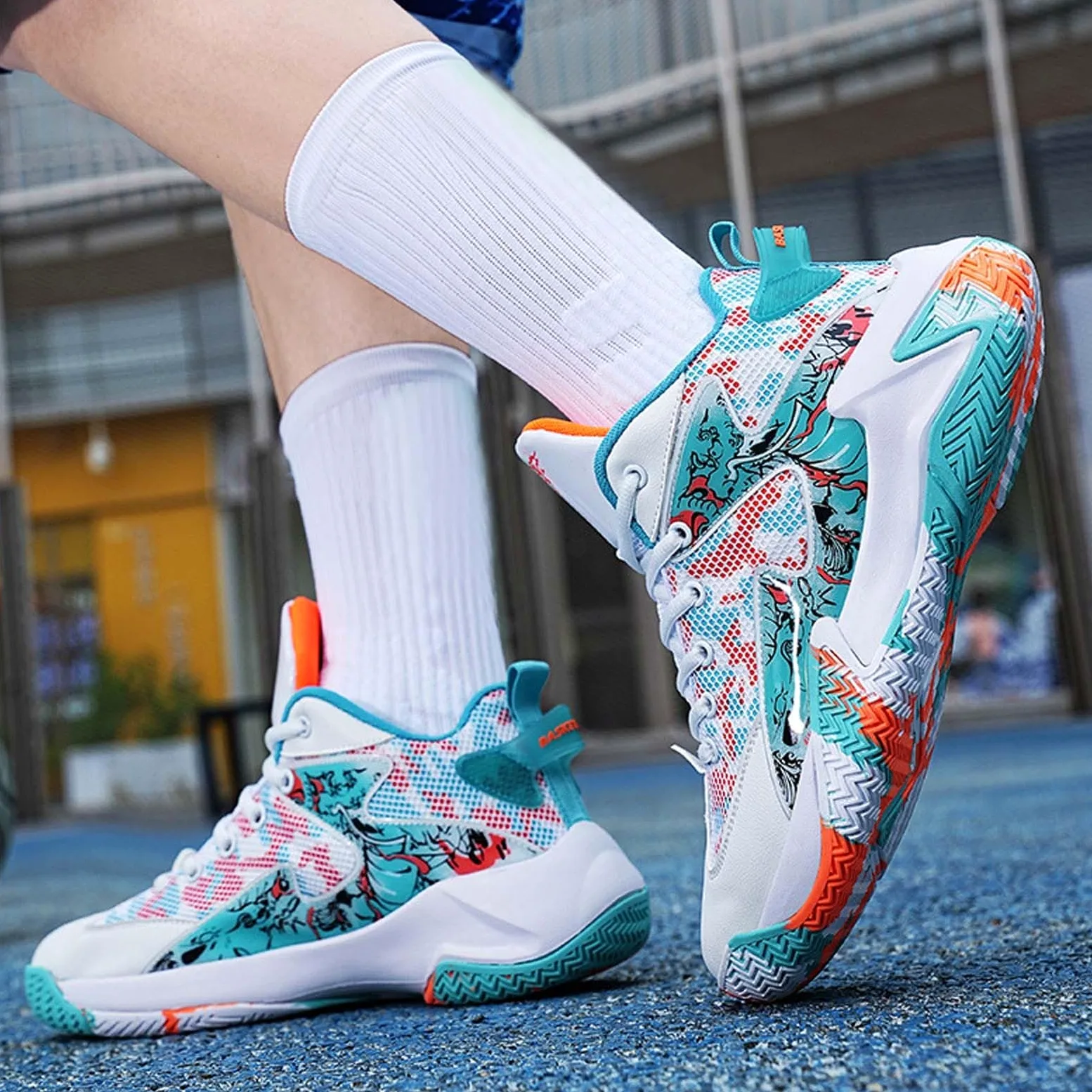 Zapatillas de baloncesto para hombre y mujer, con diseño gráfico de baloncesto, correr, pareja ligera de malla, zapatillas altas con cordones, zapatos de deporte con punta redonda reforzada para