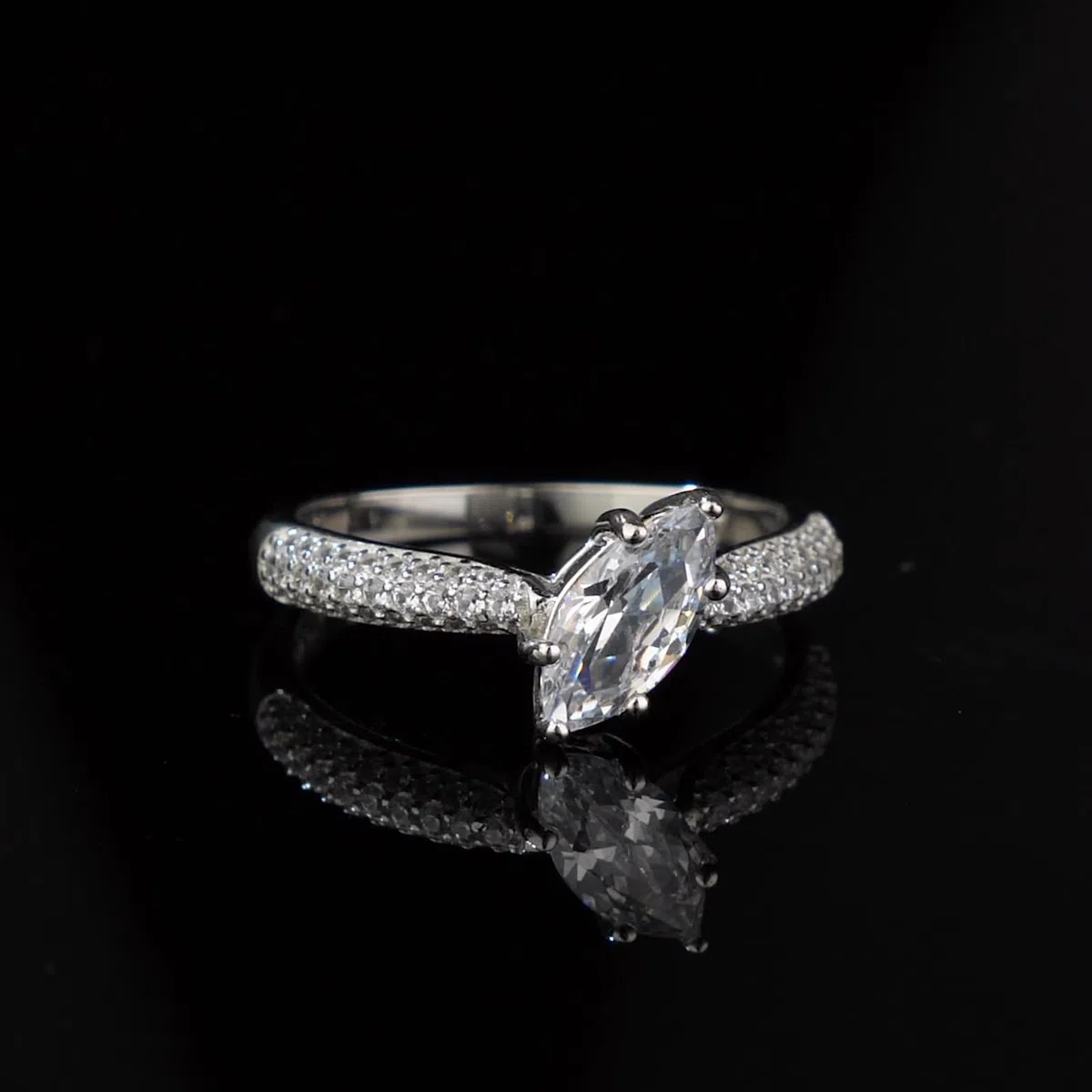 Anillos para mujer de oro con moissanite, elegante oro blanco, anillos de compromiso, anillos de compromiso de oro real