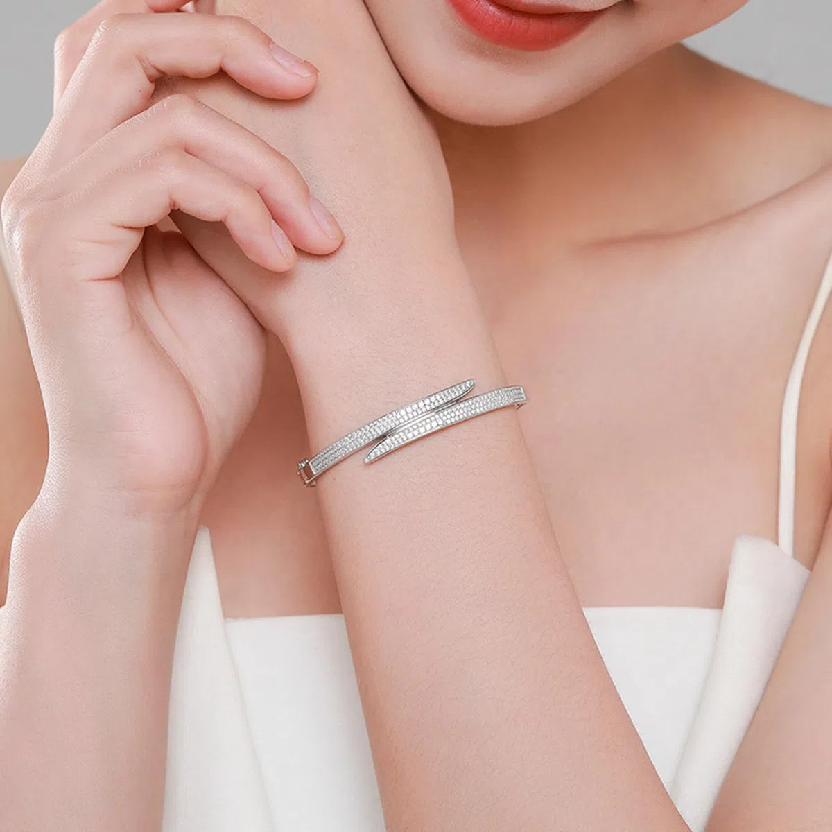 Pulseras asimétricas de platino vintage para mujer con diamantes creados, pulseras de hermana mayor para mujer, PT950 y oro blanco de 9K/14K/18K