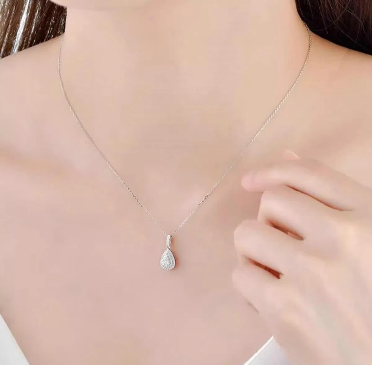 Collar con colgante de metal, collar largo con colgante para mujer con diamante en forma de pera de 0,15 quilates, oro blanco y platino de 9/14/18 quilates