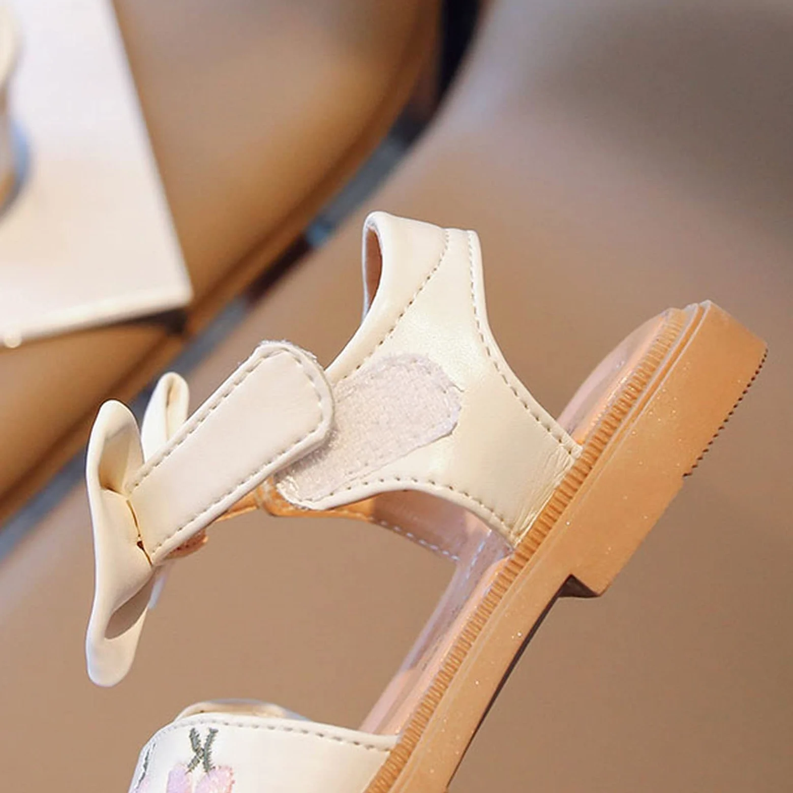YHQZNLXQ Generisch Sandalias para Niñas Verano Bebé Niñas Zapatos De Princesa Suela Suave Zapatos Romanos Bordados