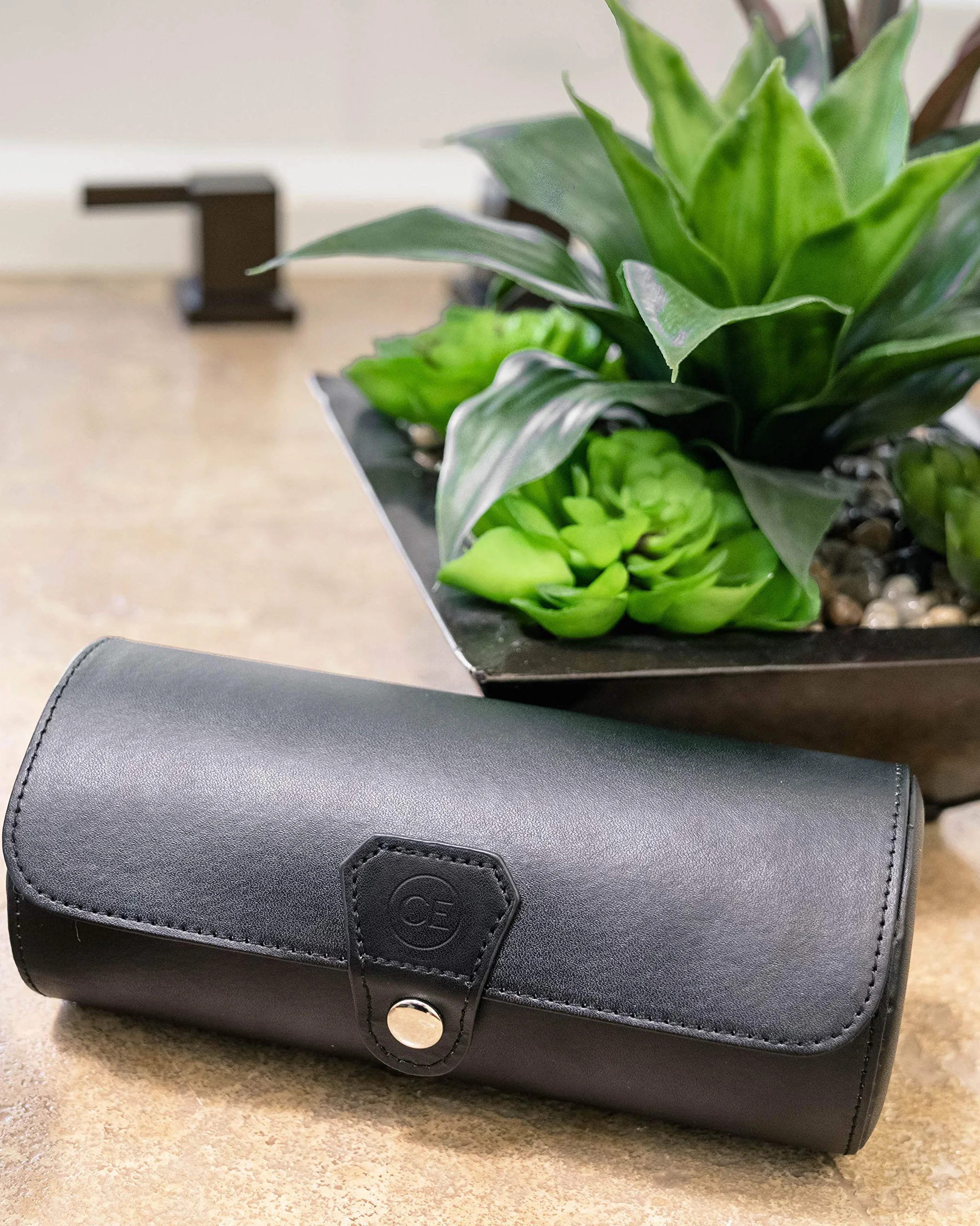 Case Elegance - Organizador de relojes, en rollo. Piel sintética.