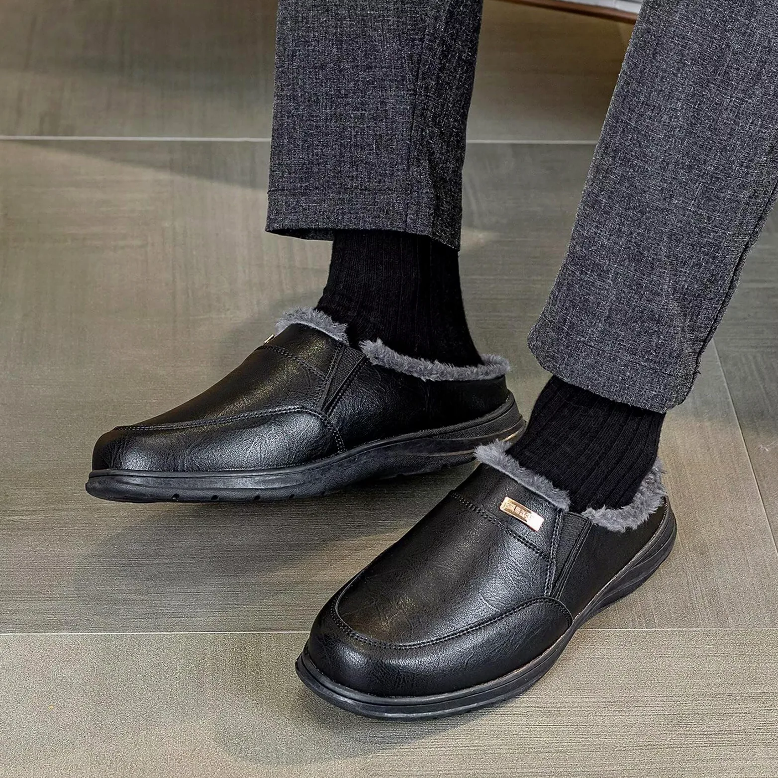 Zapatillas de Estar por Casa de Hombre Invierno de Cuero Forro Peluche Cálido Zuecos y Mules para Interior y Exterior