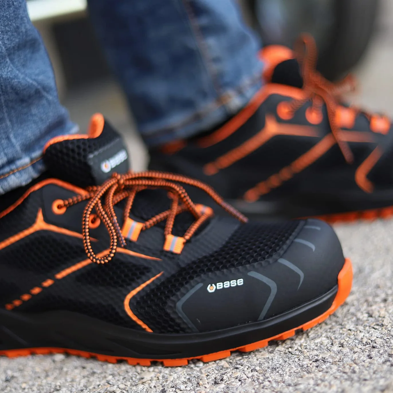 K-Move Base Protection B1004 Zapatos de Seguridad Punta de Aluminio Antiestática Suela Resistente a Perforaciones Negro/Naranja 44