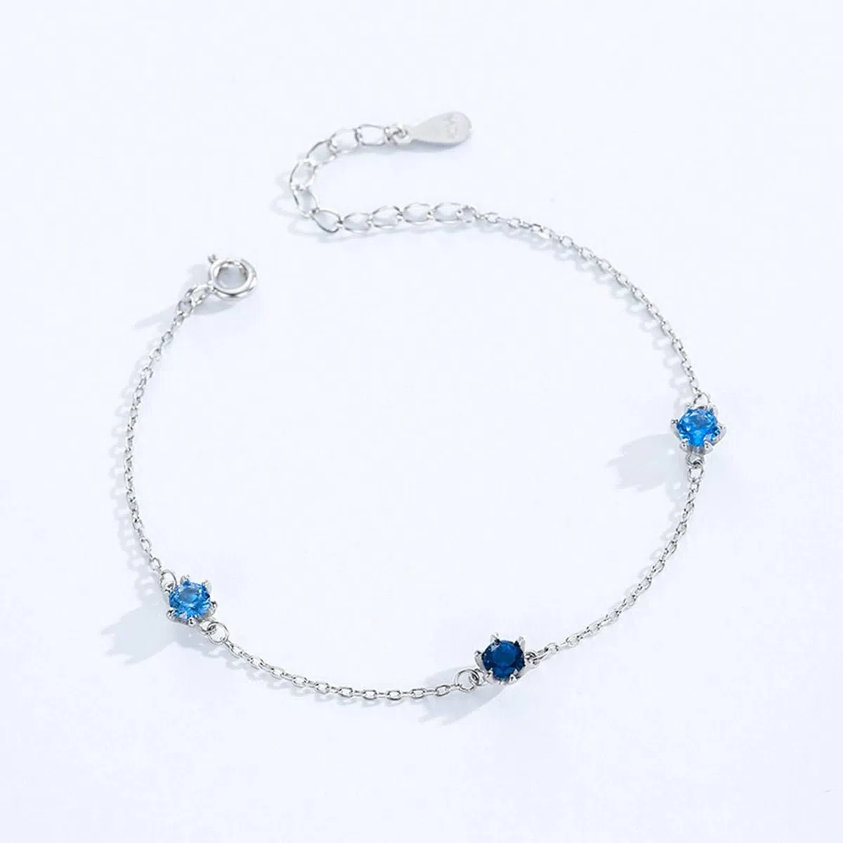 Pulseras de zafiro para mujer, ajustables, 0,25 quilates, zafiro sintético y topacio, pulsera de platino macizo de piedra azul simple para mujer, oro blanco de 9 K/14 K/18 quilates/PT950