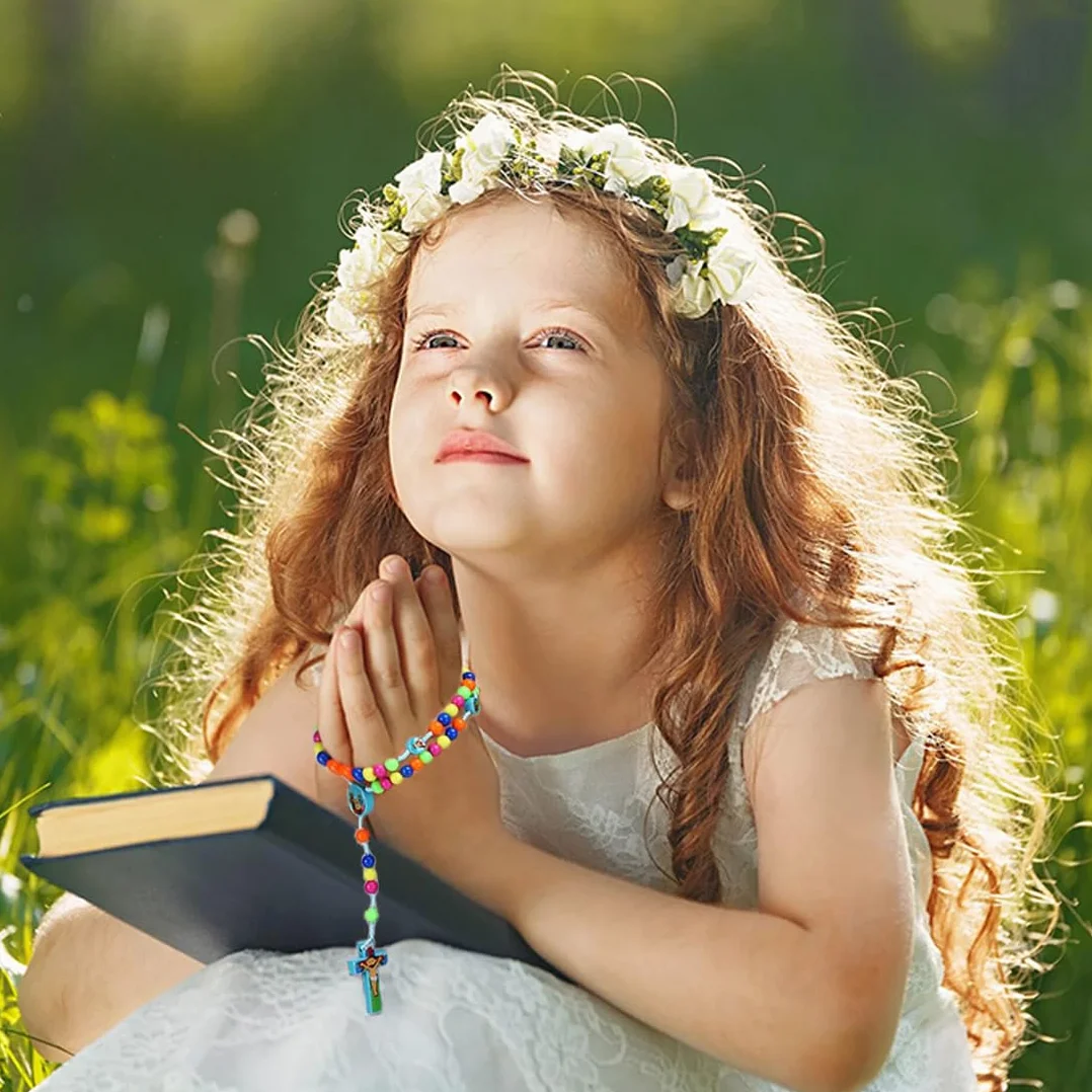 2 Piezas Juego de cuentas de rosario colorido para aprender a rezar, rosario infantil con bolsa de regalo de terciopelo para Navidad, Pascua y bautizos católicos