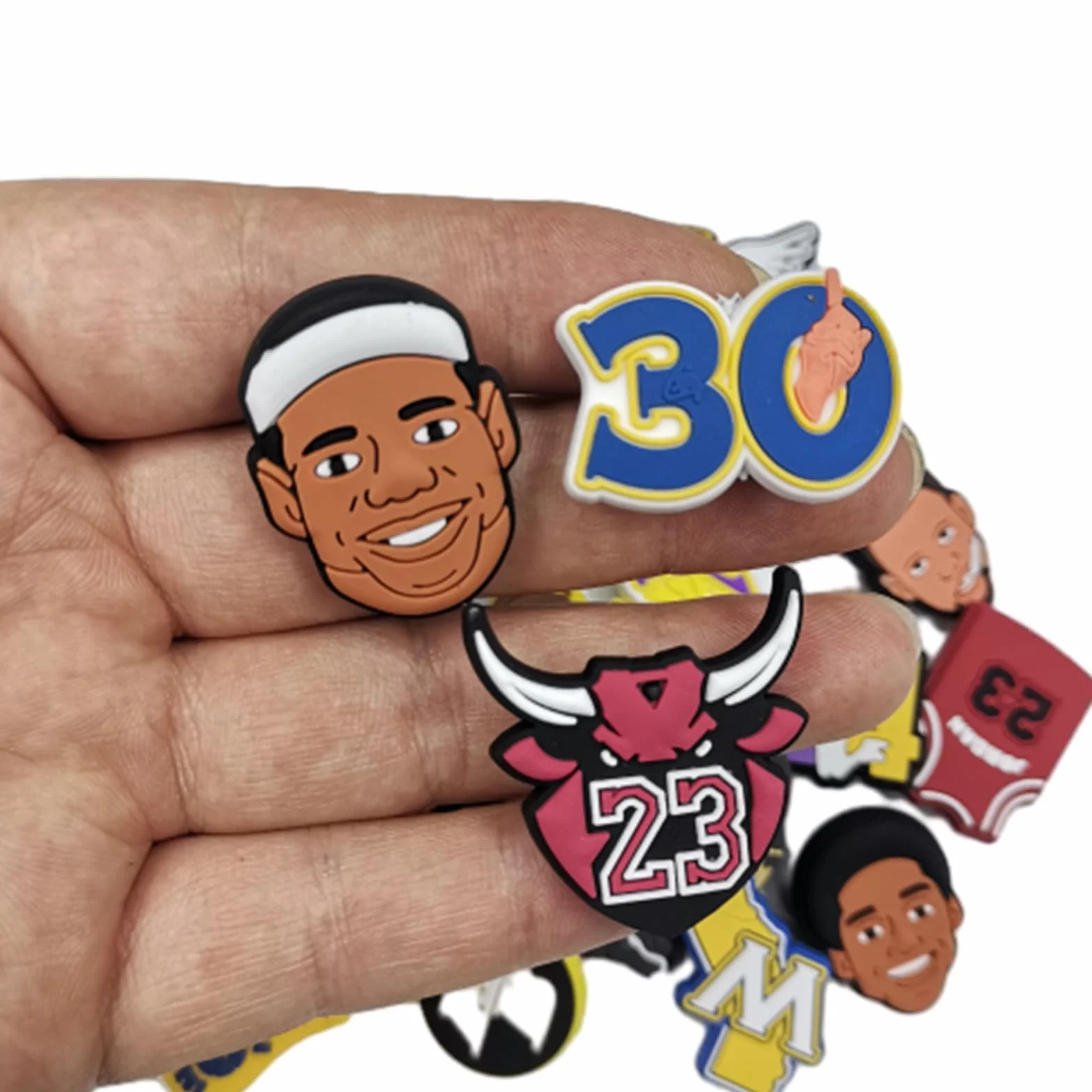 Shoe Charms Crocs,20 Piezas PVC Adornos de Zapatos,DIY Cartoon Baloncesto Decoración de Zapatos Caricatura Accesorios para Bricolaje Decoraciones Zueco Sandalias Pulseras Niños Adultos,Basketball