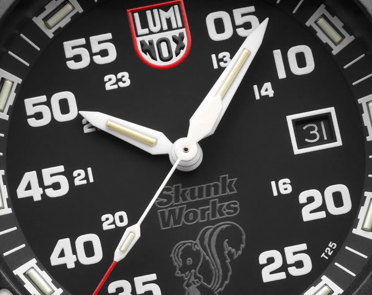 Luminox Reloj analógico de Cuarzo para Hombre con Correa de plástico XA.6442.H.Set