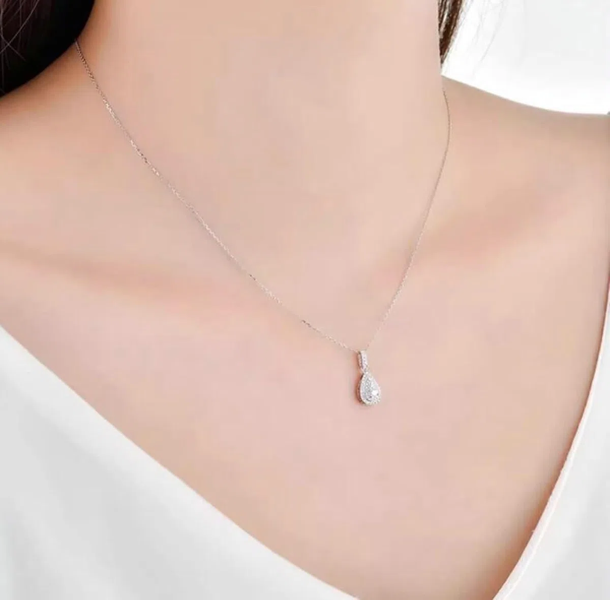 Collar con colgante de metal, collar largo con colgante para mujer con diamante en forma de pera de 0,15 quilates, oro blanco y platino de 9/14/18 quilates