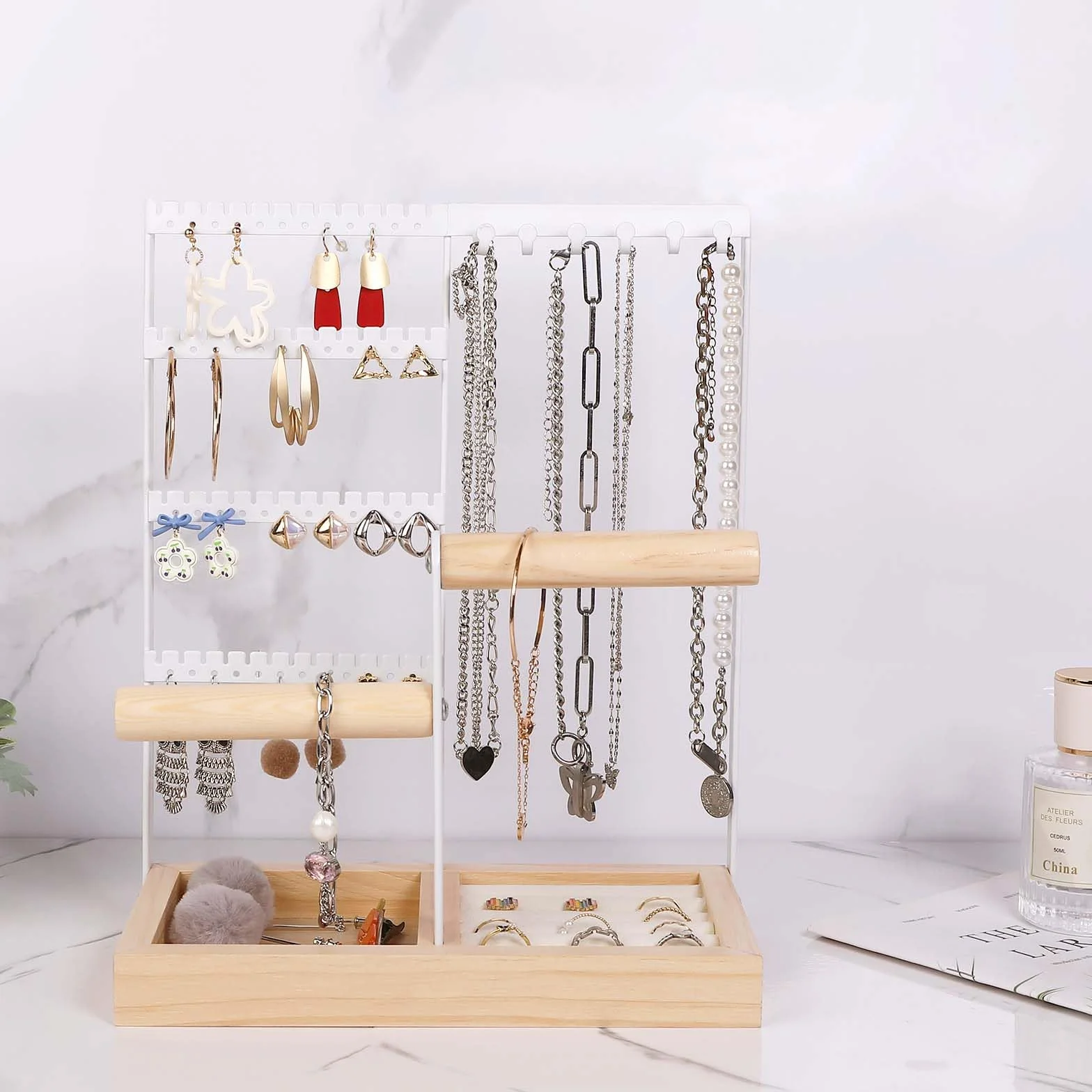 Soporte para joyas, Expositor de Joyas con Bandeja de Madera y Metal para Collares Pulseras Pendientes