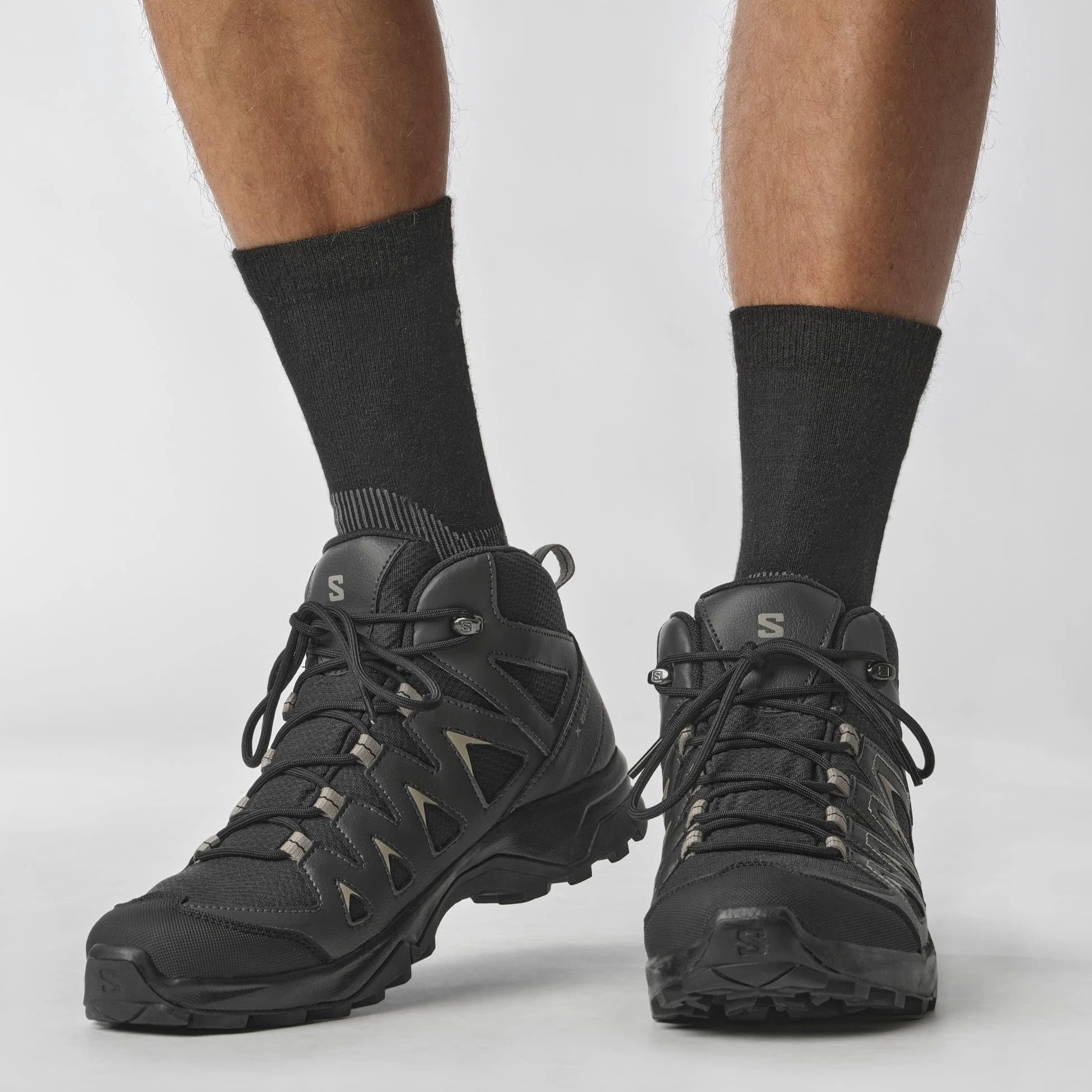 Salomon X Braze Mid Gore-Tex Zapatillas Impermeables Outdoor para Hombre, Básicos para el senderismo, Diseño deportivo, Uso versátil, Black, 44 2/3