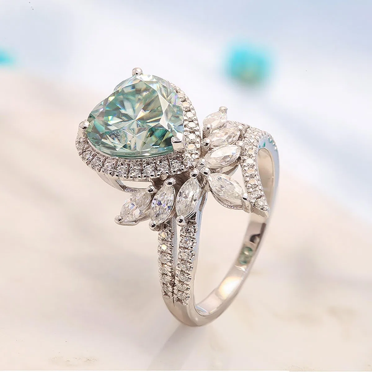 Anillo de compromiso de oro blanco de 14 quilates, anillos para mujer con corazón de flores