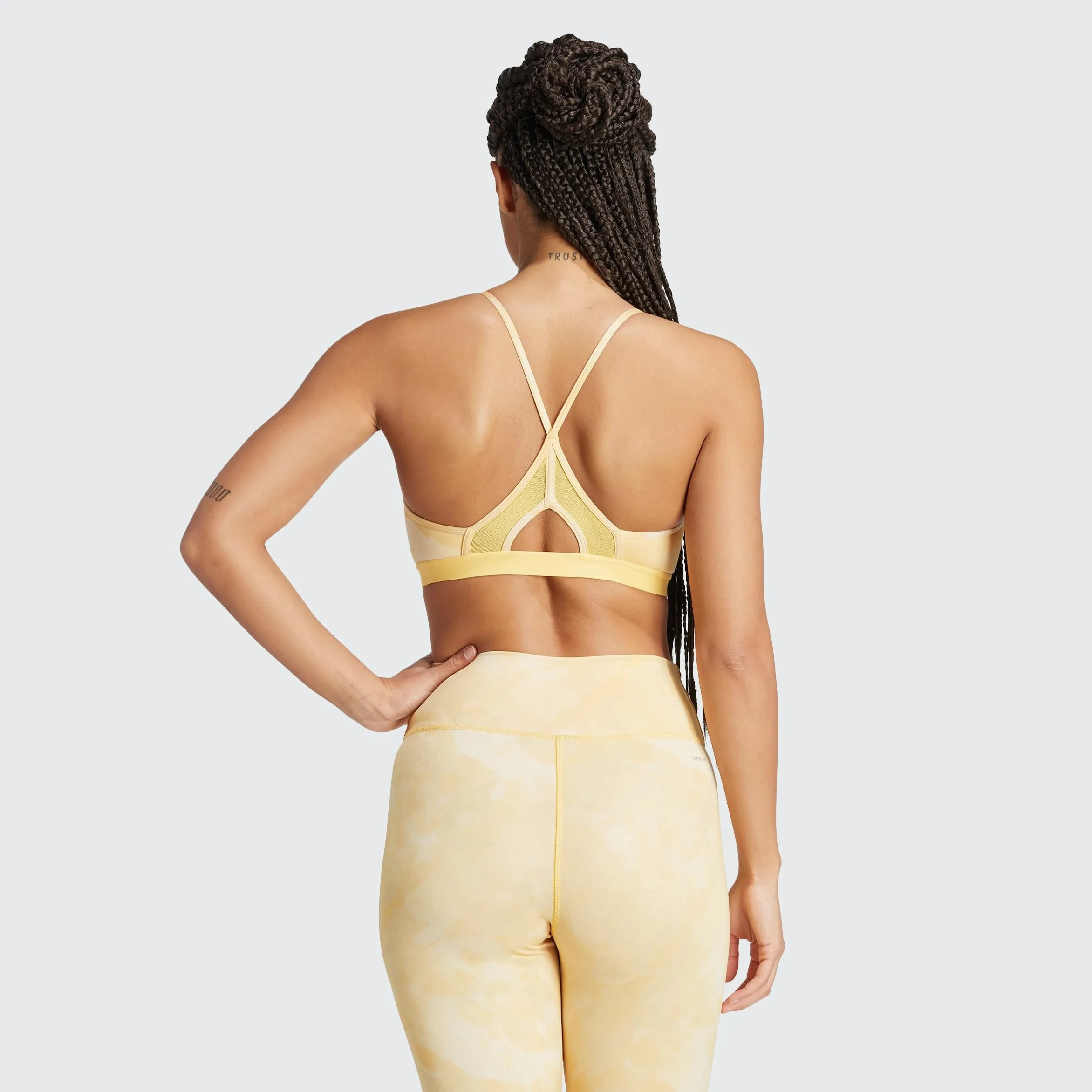 Adidas Aeroreact Training Essentials Light Support Tie-Dye Flower-Print Bra Sujetador Deportivo Mujer