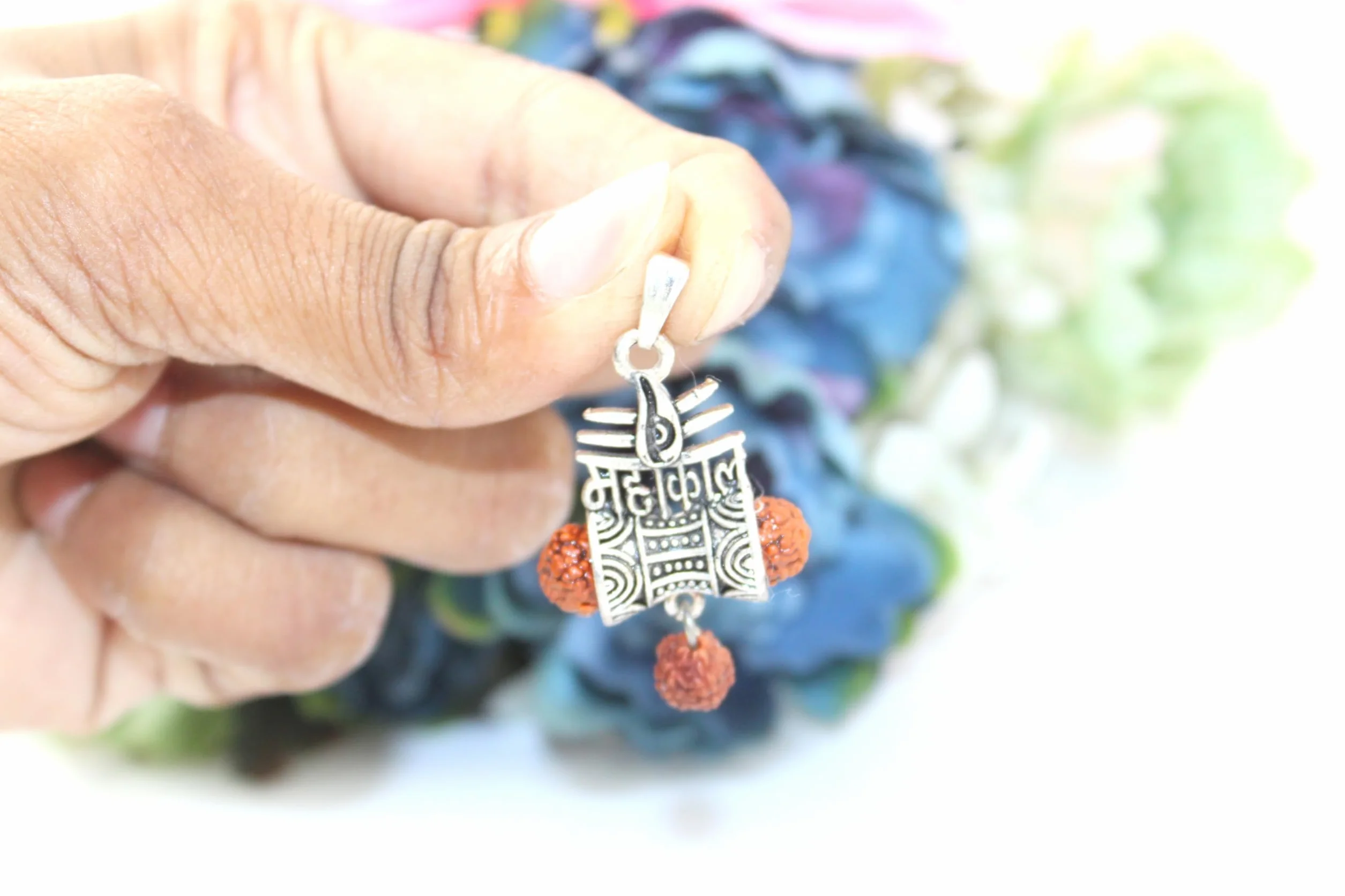 Hijet Colgante plata oxodizada Om Damru Rudraksha Mahakal para buena suerte