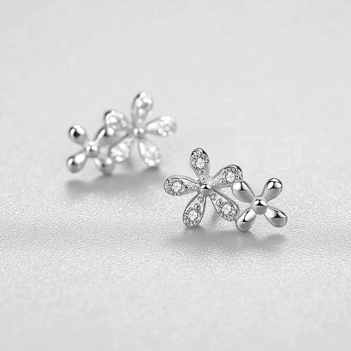 Pendientes de oro blanco de 9 quilates Au375, joyas auténticas con moissanita, flores de oro de 9 quilates