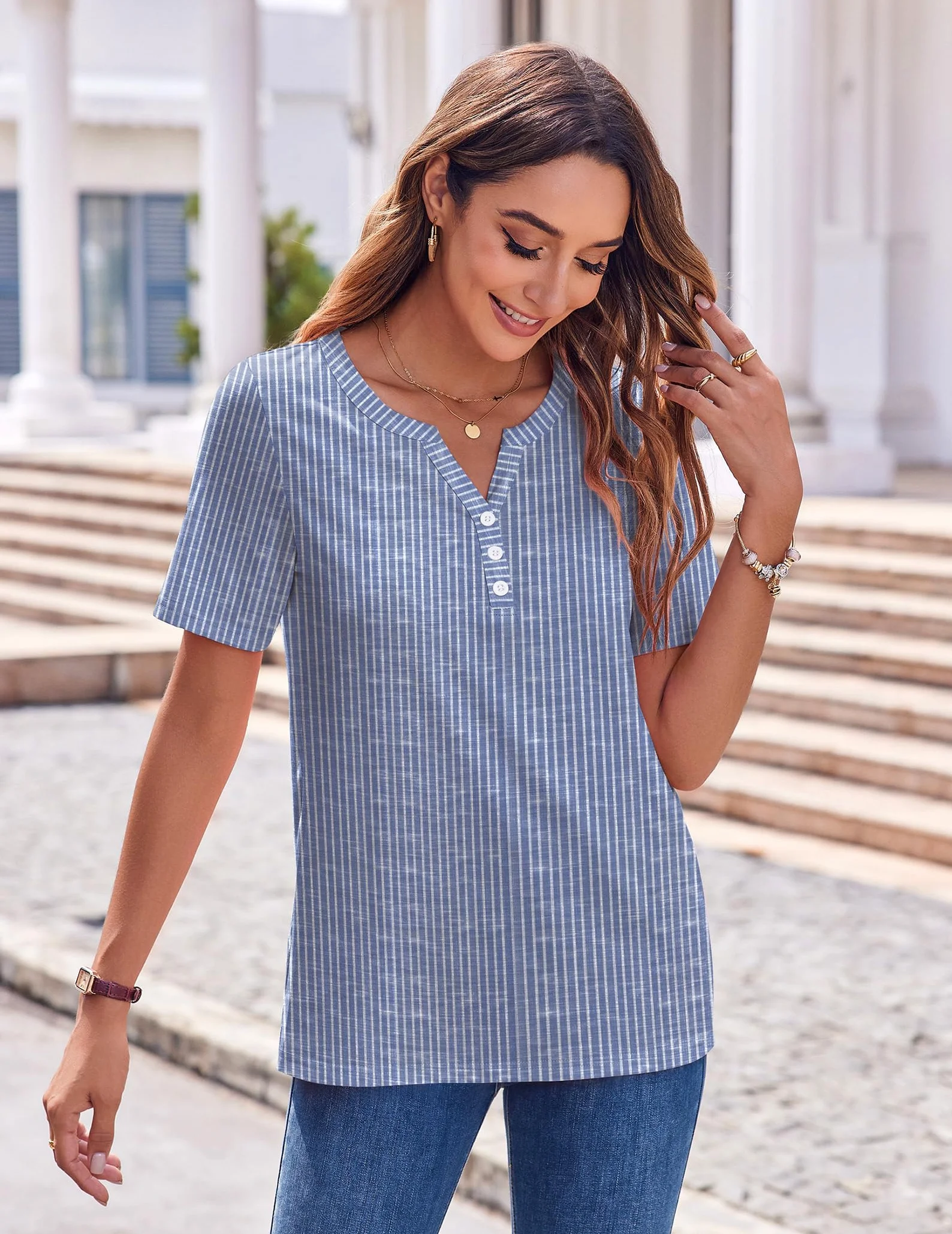 Zeagoo Camisetas Manga Corta Mujer Verano con Cuello V Blusas Moda Casual Túnica Camisa Elegante Basicas T-Shirt Ligero Elástica Tops S-XXL