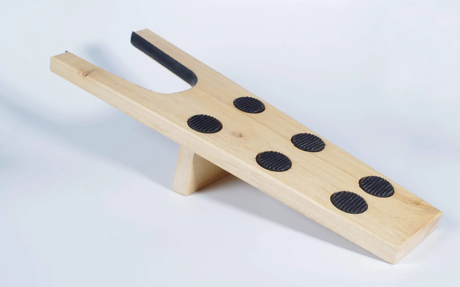 Kaps Jack de arranque de madera para bota | El robusto y fuerte removedor de botas con puntos de goma antideslizantes hace que quitarse las botas sea muy fácil (1PC)