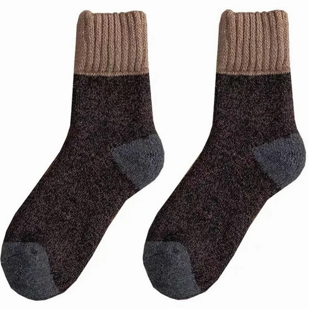 5Pairs / Lote Hombres de Invierno Terry Gruesos Calcetines cálidos súper Gruesos Socks Retro Calcetines de Lana de Nieve Calcetines de los Hombres (Color: 5 Pares Tamaño: 38-45)