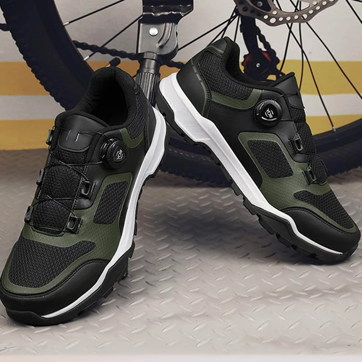 Zapatillas Ciclismo MTB Hombre Mujer, 38-46 EU Exteriores Zapatillas Bicicleta de Montaña Compatibles con Todos Los SPD para Deportes al Aire Libre
