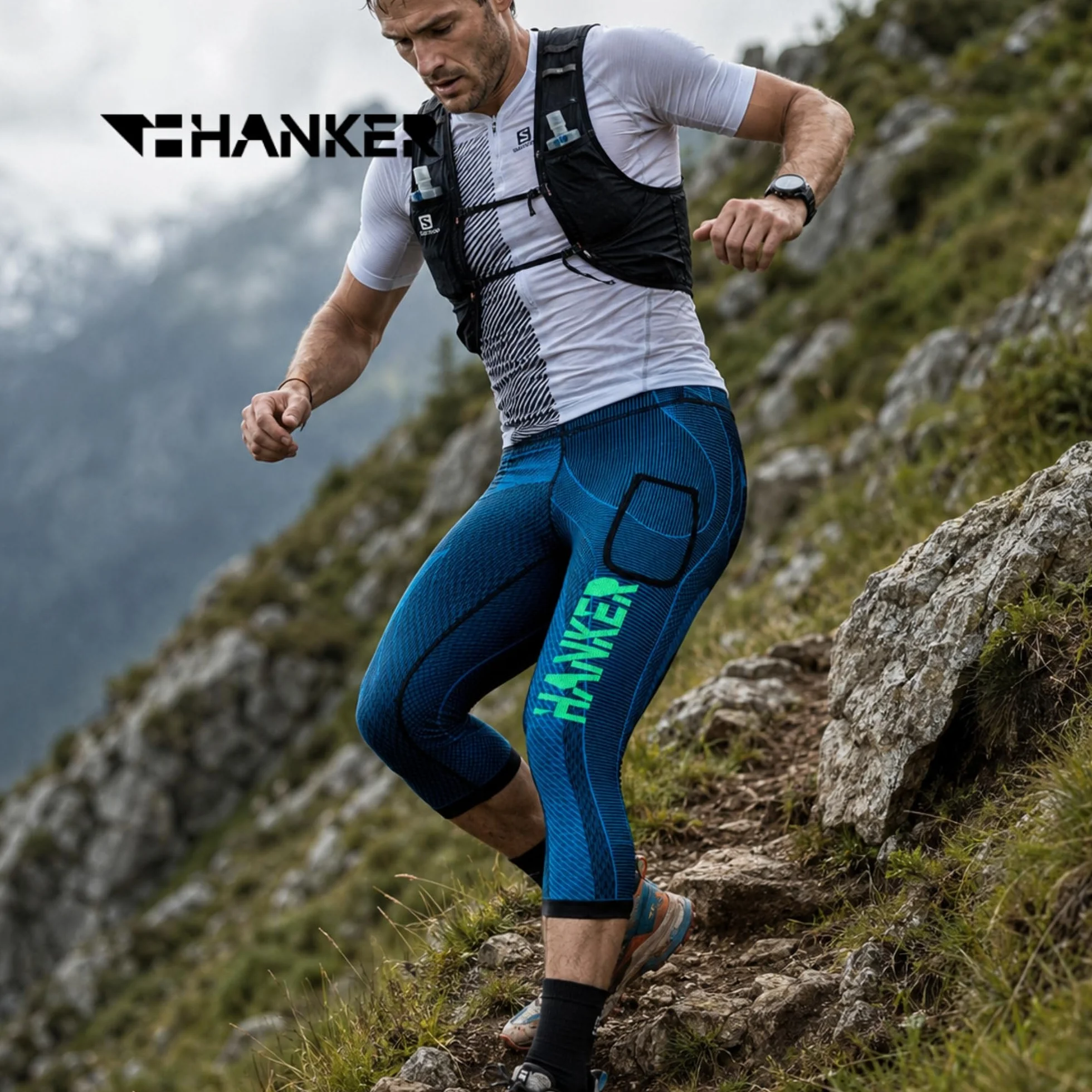 HANKER Mallas de Compresión 3/4 Hombre Running Trail Fitness Bolsillos Grandes Costuras Planas