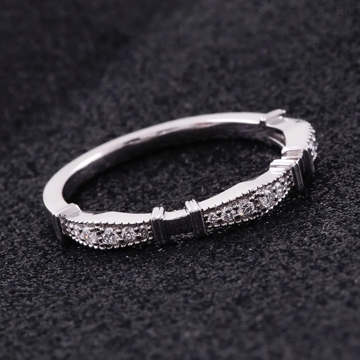 Moissanite Anillo de boda, anillo de promise para mujer, apilable, fino, oro blanco de 9/14/18 K