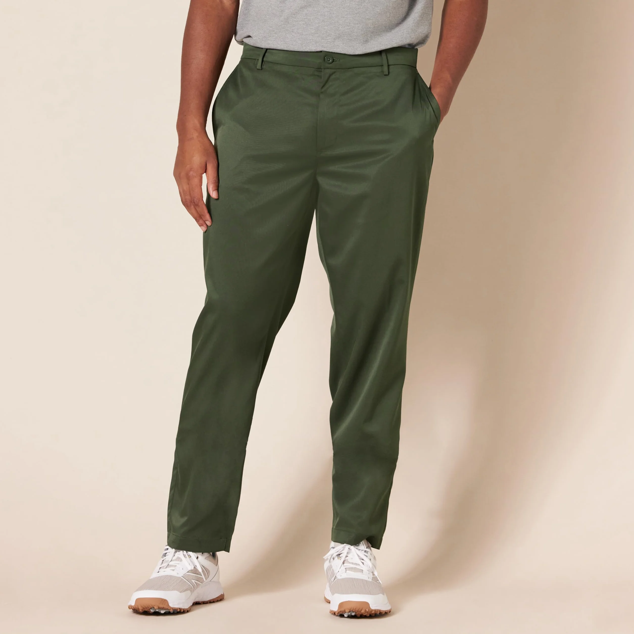 Amazon Essentials Pantalones elásticos de Golf Hombre Tallas Grandes