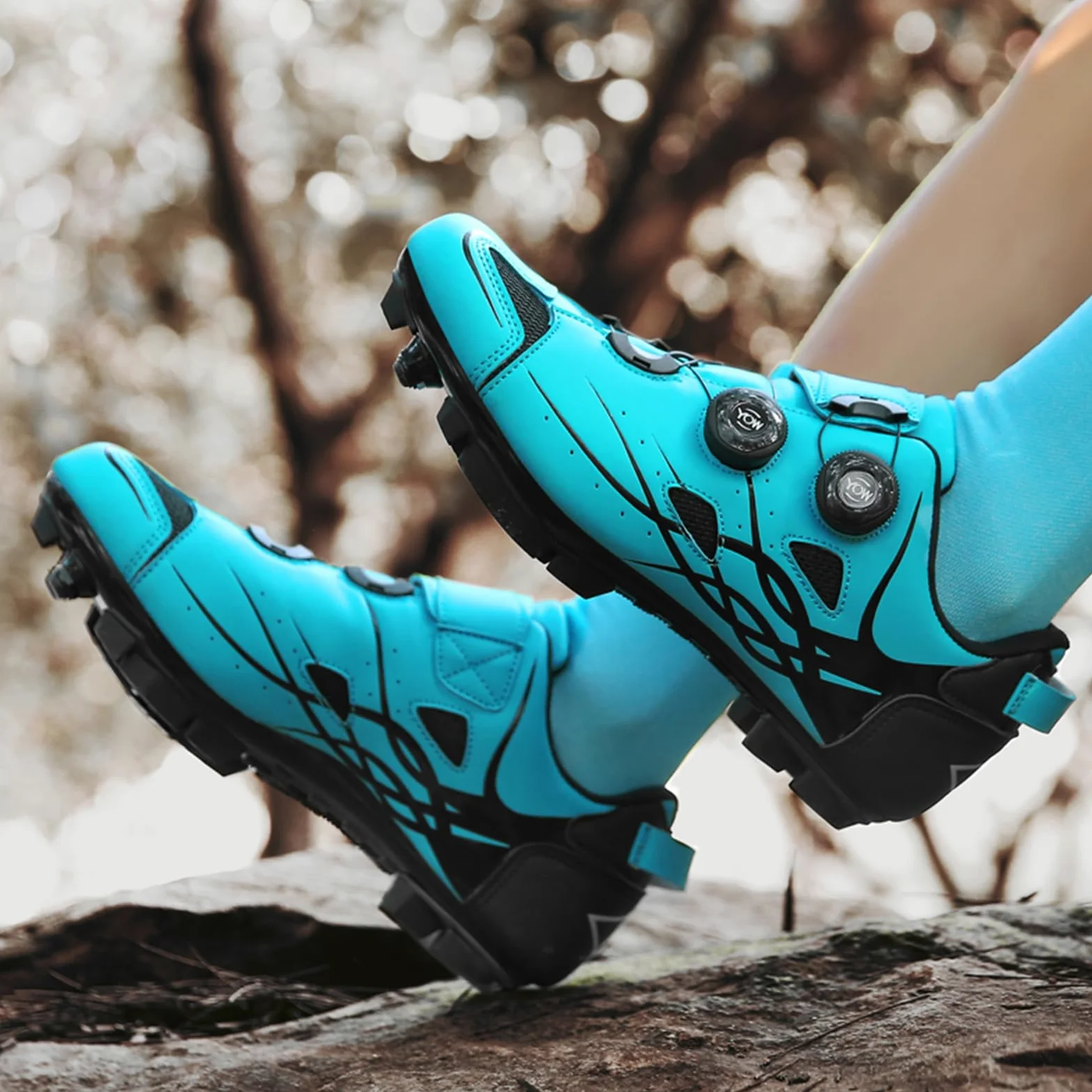 Zapatillas BTT para Hombre Zapatillas de MTB Transpirables y cómodas Compatibles con calas SPD de 2 Tornillos Incluidas, Calzado para Ciclismo al Aire Libre