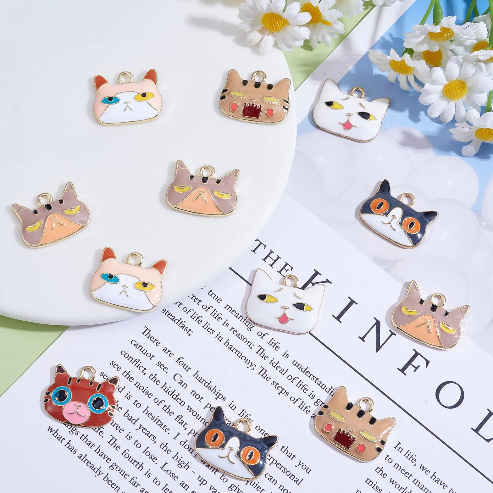 18 Pieza de Colgante de Gato Esmaltado, Colgante de Esmalte de Aleación de Animal Lindo, Color Mezclado para Joyería, Collar, Pendientes, Pulseras, Manualidades