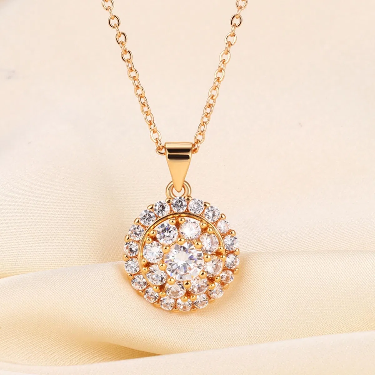 Collar de flores para mujer, oro amarillo de 14 quilates para mujer, colgante de flor, collar con colgante de diamante de laboratorio para ella