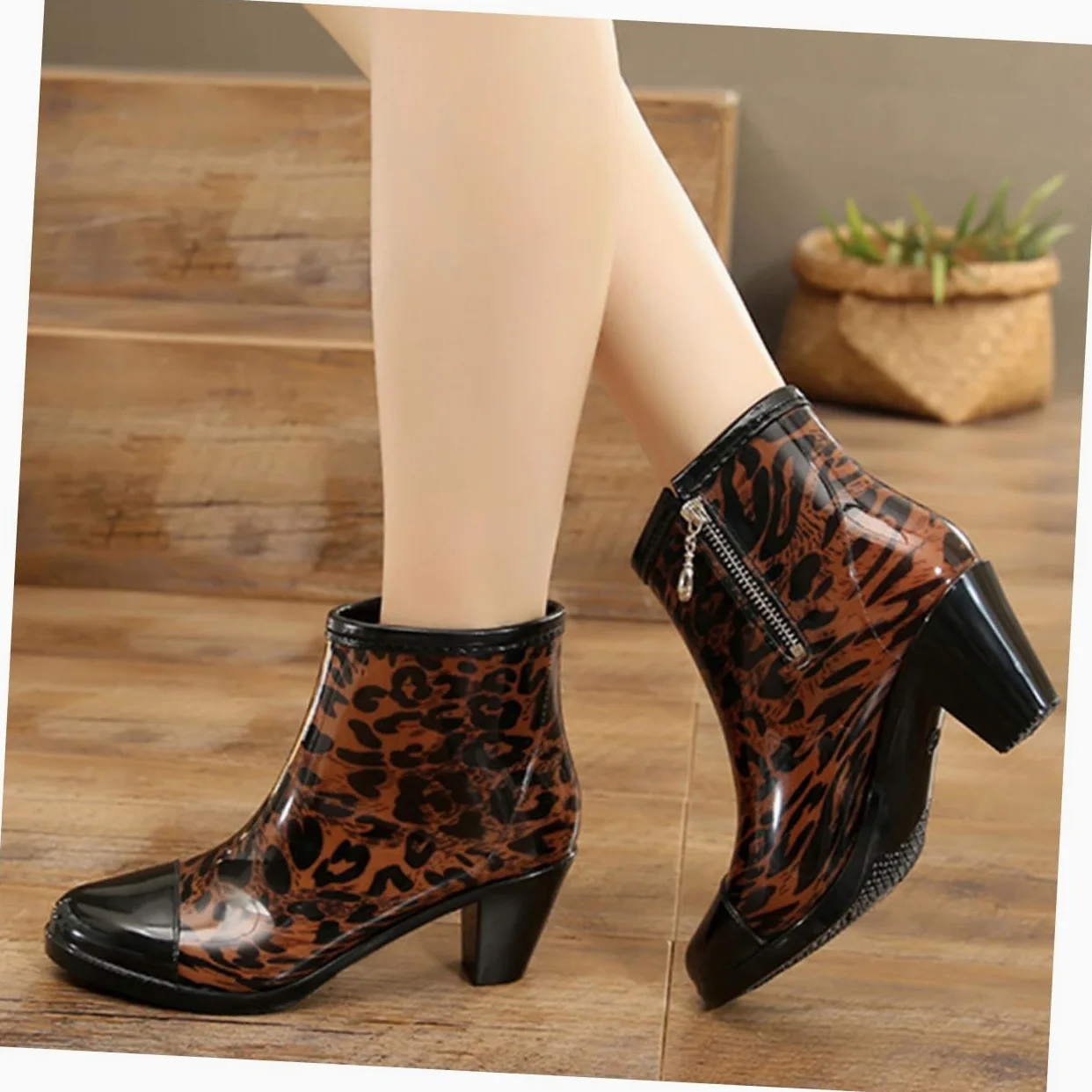 PartyKindom Botas de Lluvia Cortas de Pvc Tacón Alto para Mujer y Cremallera Lateral, Antideslizantes Diseño Elegante y Moda para Uso Diario