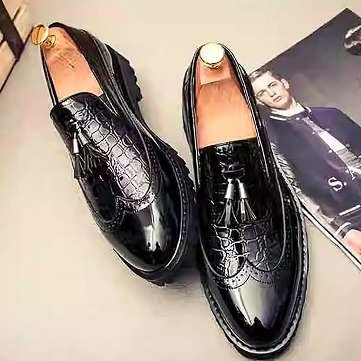 Mocasines con borlas para hombre, zapatos de vestir formales de negocios con lados elásticos para el trabajo, casual, negro, blanco, rojo