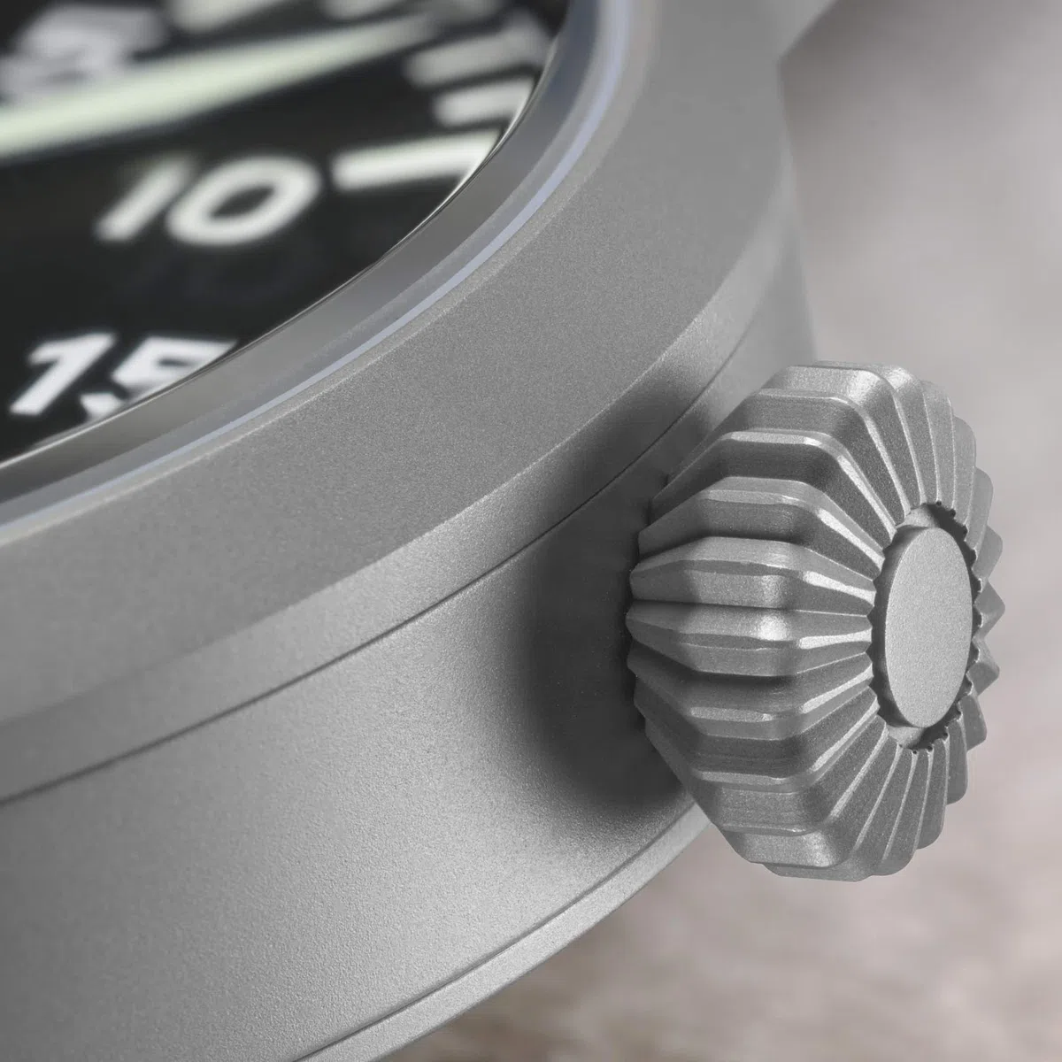 Laco Reloj de Aviador Original Kempten Fabricado en Alemania – 39 mm de diámetro – Reloj de Cuerda Manual – Acabado excepcional – Resistente al Agua