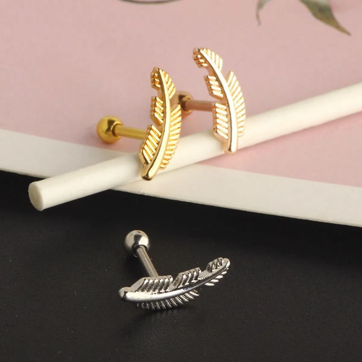 Pendientes de oro 585 para mujer, pendientes de hoja de oro amarillo de 14 quilates, pendientes boho