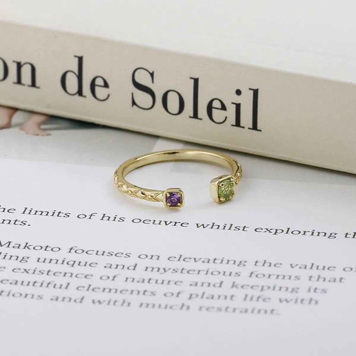 Gold Au 375/585/750 - Anillos de amistad con peridoto, forma de anillo abierto