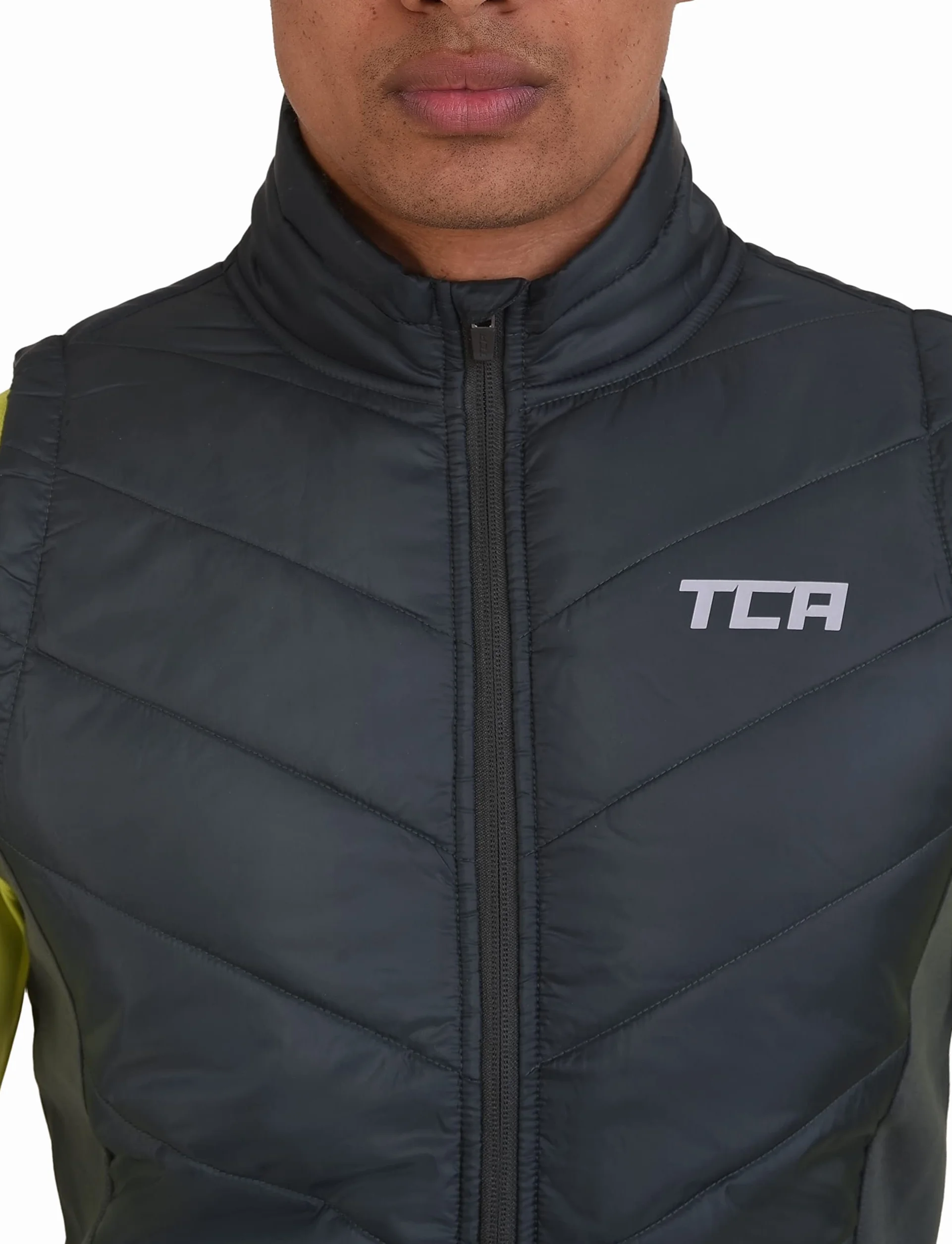 TCA Chaleco Excel Runner Acolchado y ligero para Caminata y Térmico Senderismo con Bolsillos con Cremallera para Hombre y Niño