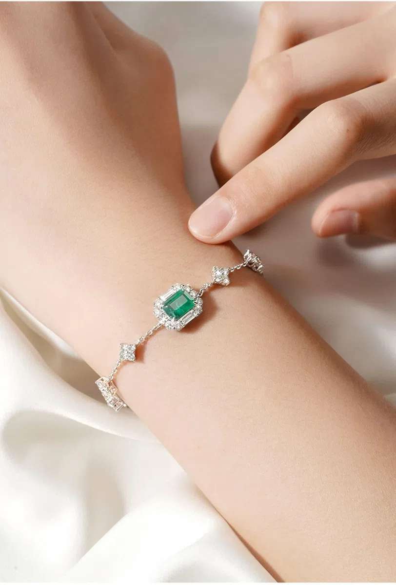 Pulsera de Oro Blanco Mujer 9K / 14K / 18K, Rectángulo con Esmeralda Creada de 0,63 ct y Moissanita de 1,3 ct, Cadena Extensible 16 CM + 5 CM, Pulseras de Mujer Ajustable de Plata Verde
