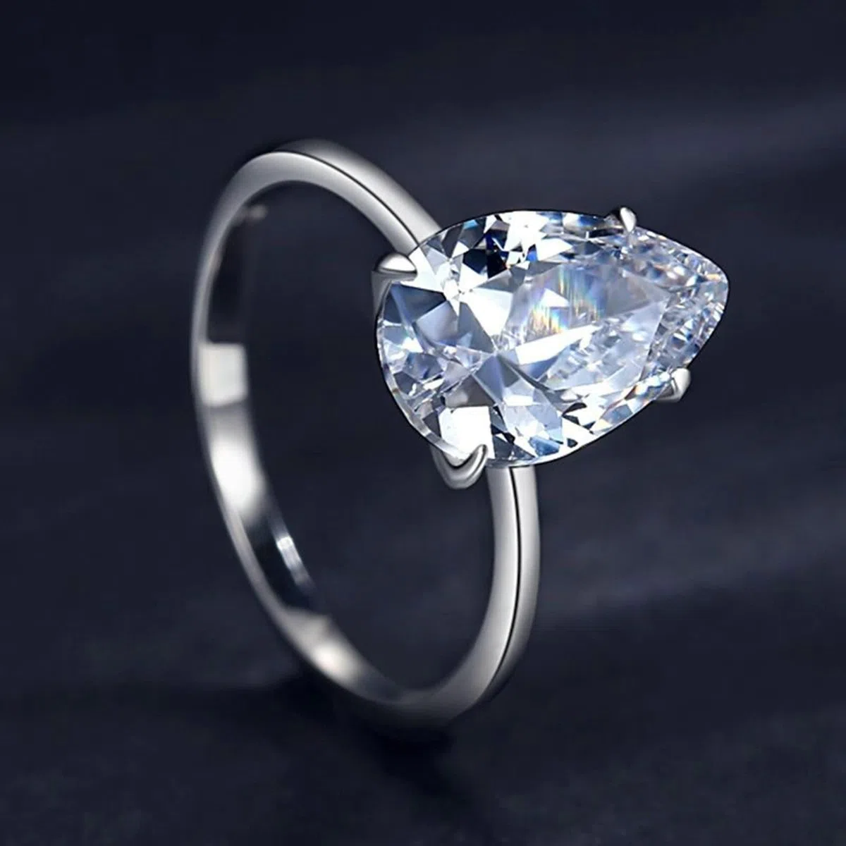 Anillos apilables, anillo de compromiso único con moissanita en forma de pera de 3 quilates para mujer