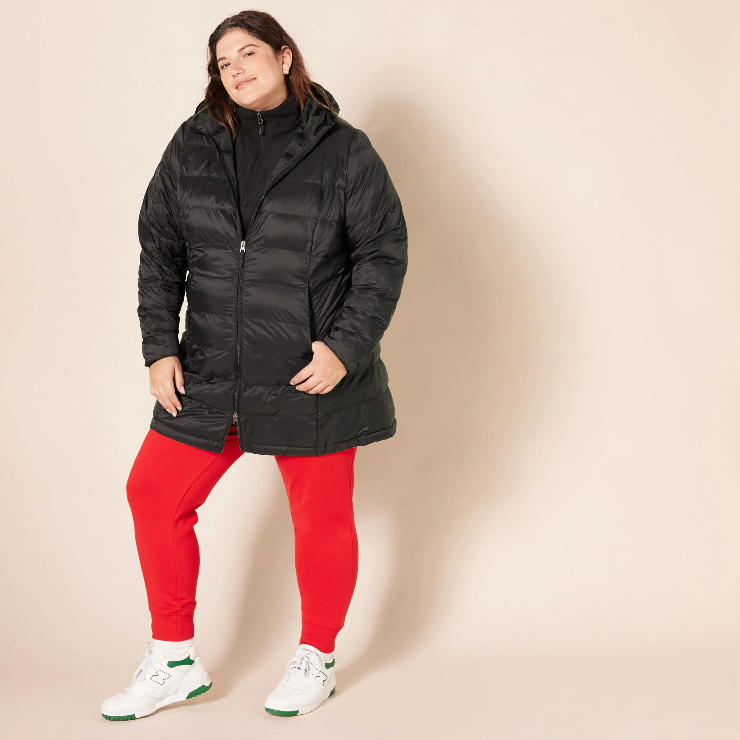 Amazon Essentials Chaqueta Acolchada con Capucha Impermeable Mujer