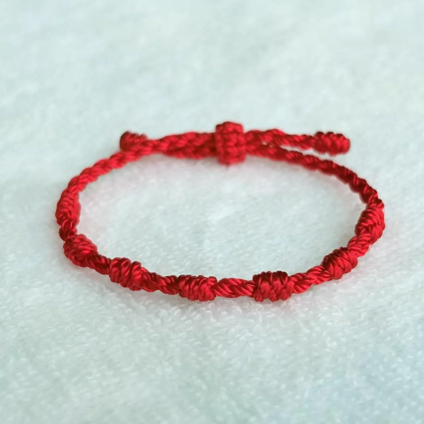 Pulsera de Hilo Rojo 7 Nudos Protección Bebé Recién Nacido hasta 3 Años Amuleto Regalo Bautizo