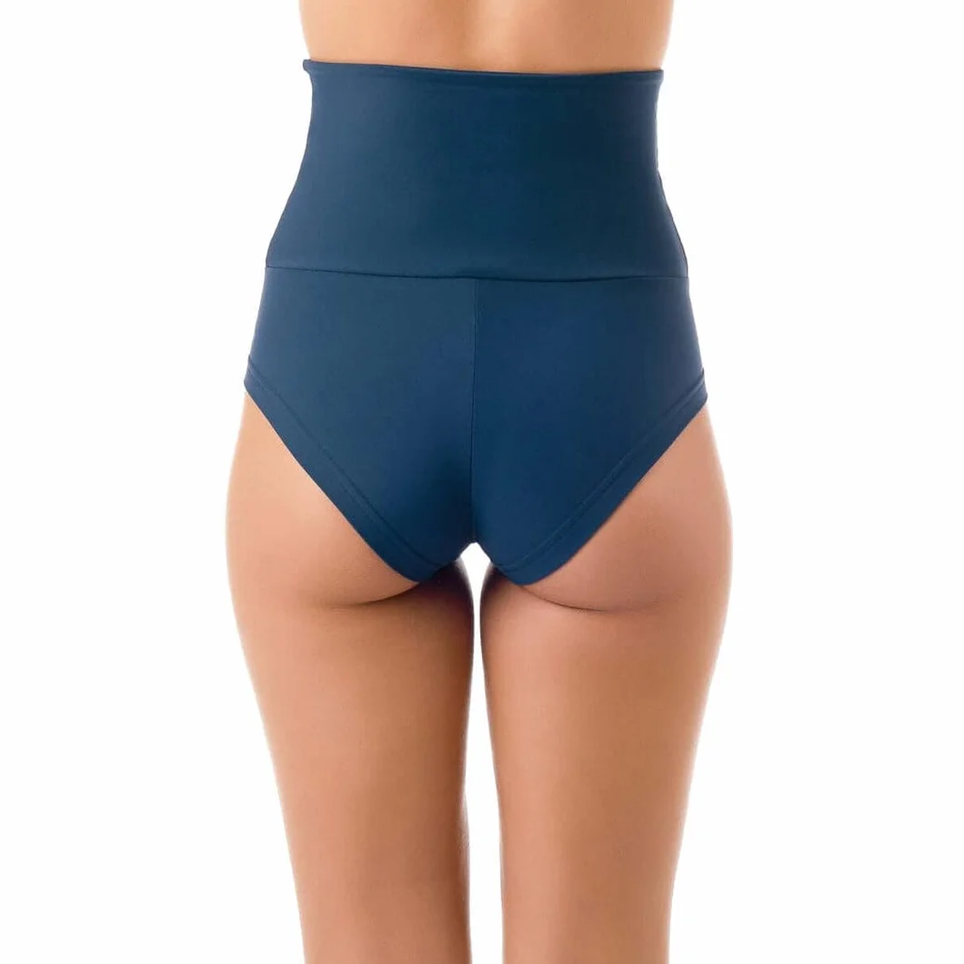Dragonfly Pole Dance Short Betty Ropa de contorsión 80% Poliamida 20% Elastano Oeko-Tex