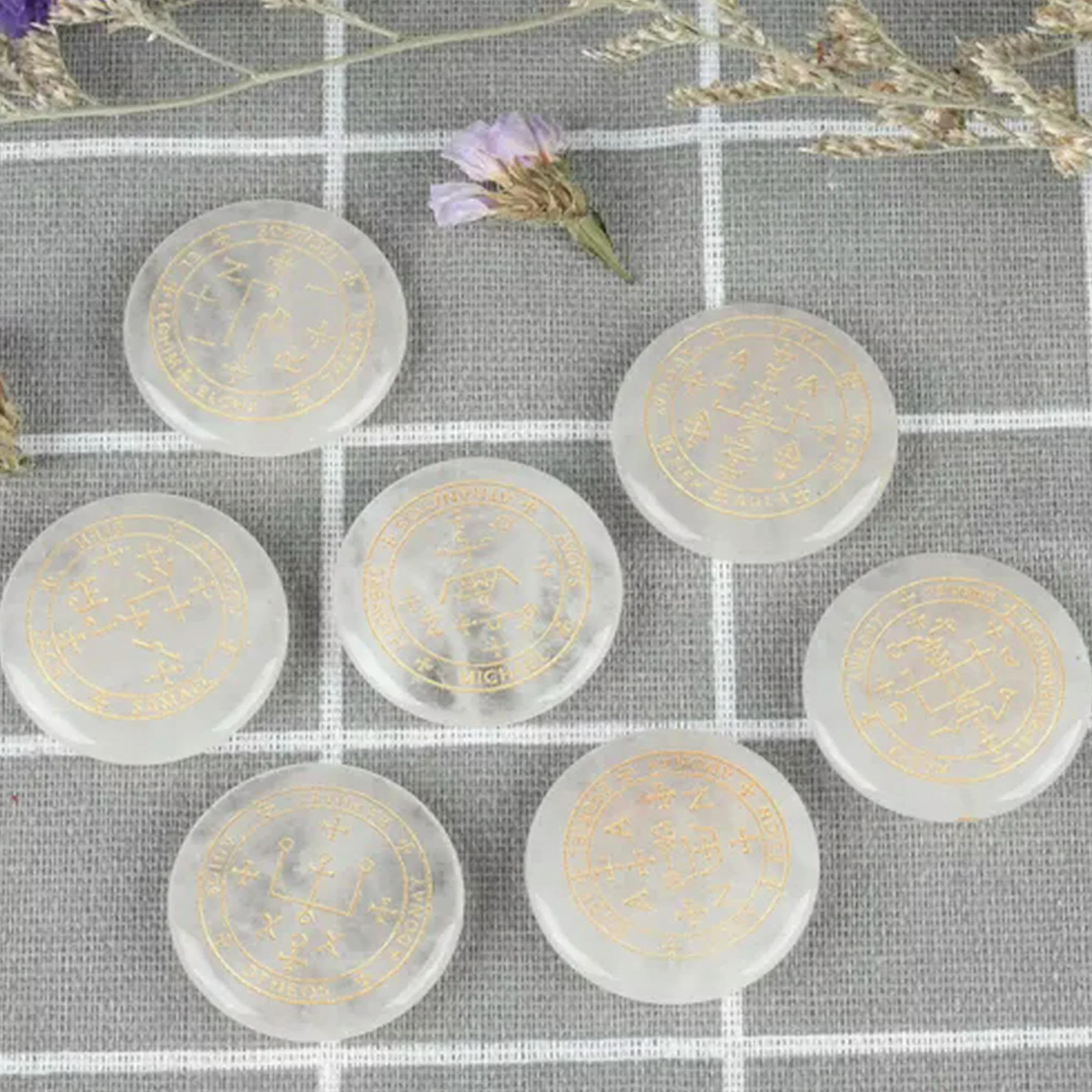 7 Piezas de Piedra de Palma de Cristal Natural grabada con círculo mágico de arcángel - Obsidiana