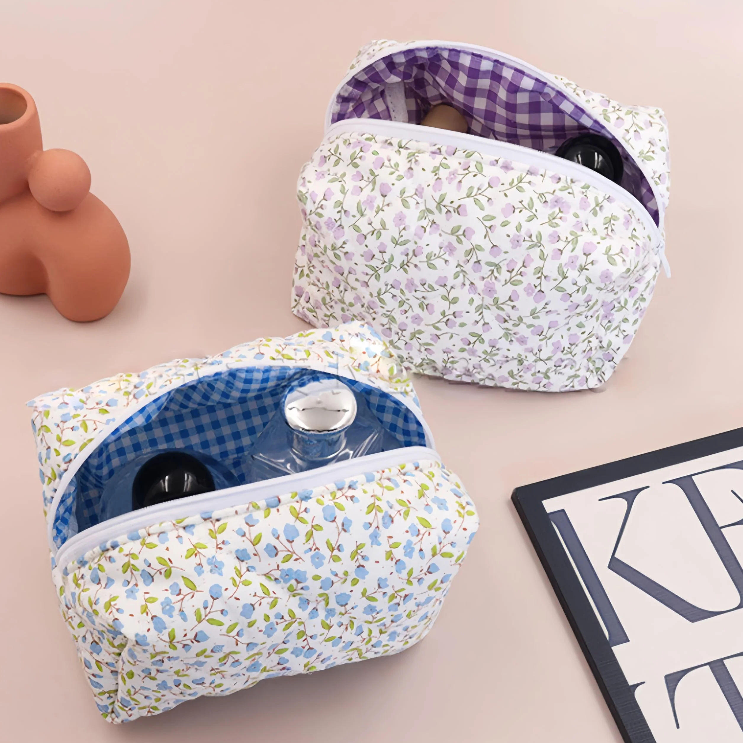 Aucuu Bolsa de cosméticos de Viaje, Bolsa de Maquillaje para Mujer, Bolsa de Aseo Acolchada para Mujer, Bolsa de cosméticos de Gran Capacidad, Bolsa de Maquillaje de algodón con Estampado Floral