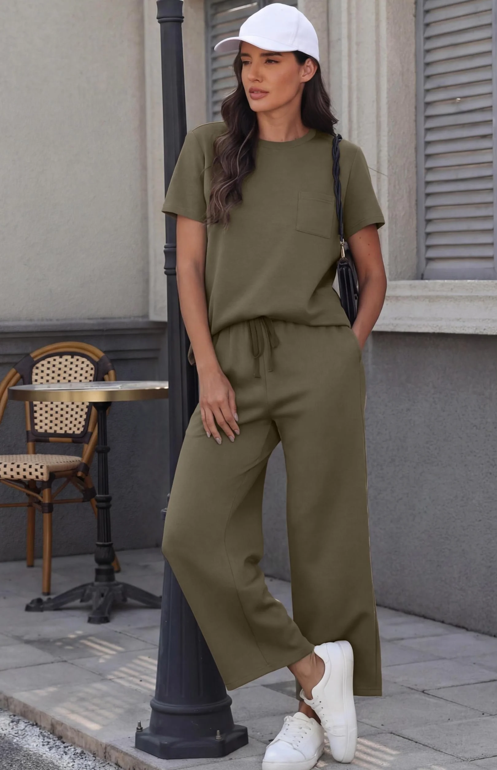 GRECERELLE Conjunto de dos piezas de viaje para mujer, de manga corta, casual, cuello redondo, conjunto completo de camisetas de manga casquillo y pantalones de correr con bolsillos