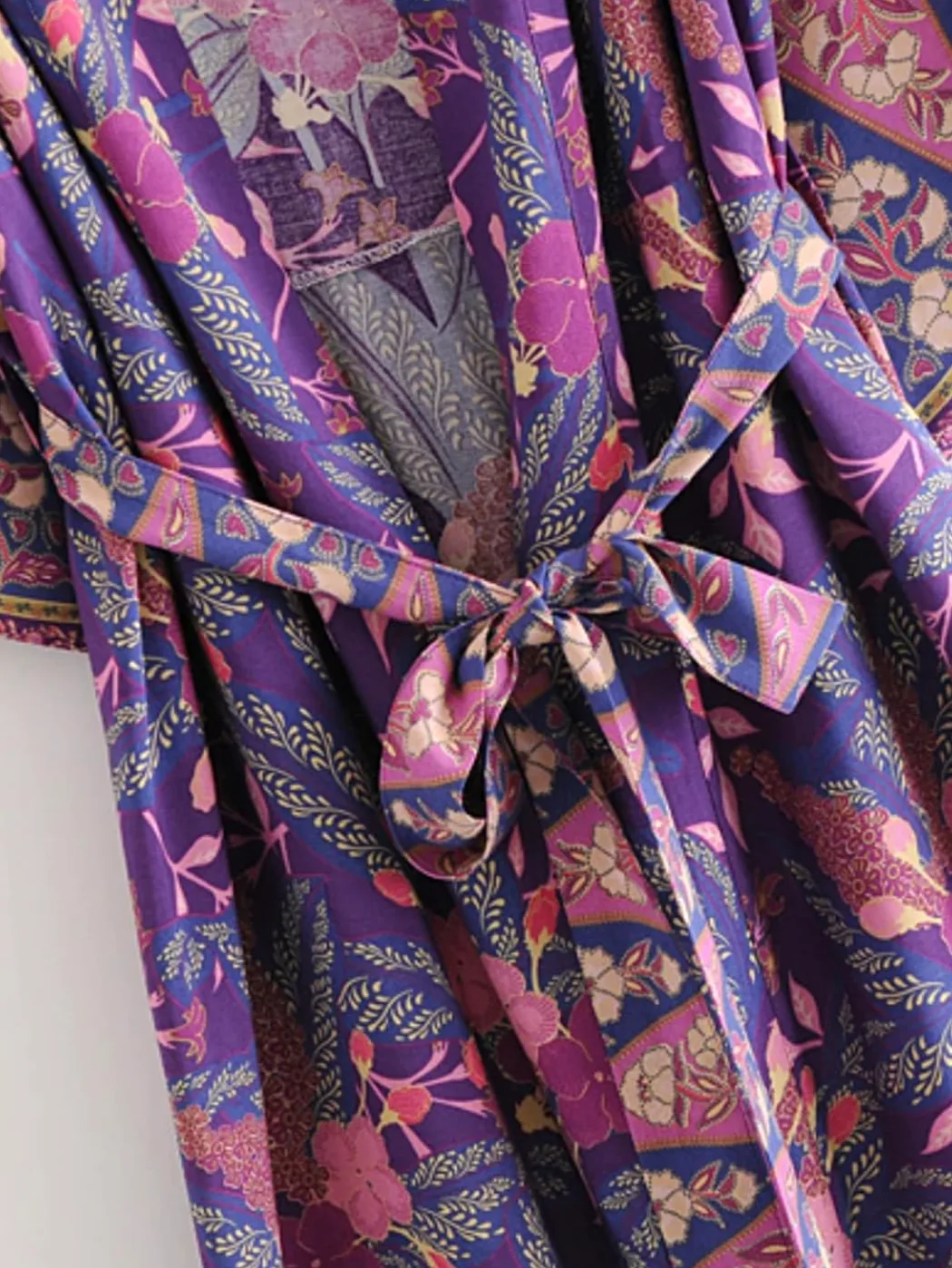 Disimlarl Kimono bohemio con estampado floral para mujer, con cuello en V, mangas murciélago, rayón, maxi bata para cubrir el bikini