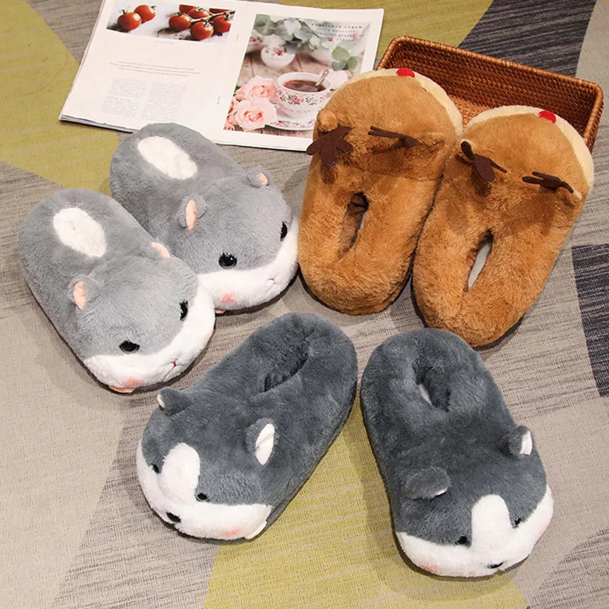 Pantuflas para mujer, diseño de animales de dibujos animados con tacones acolchados, para invierno, cálidas, para interiores