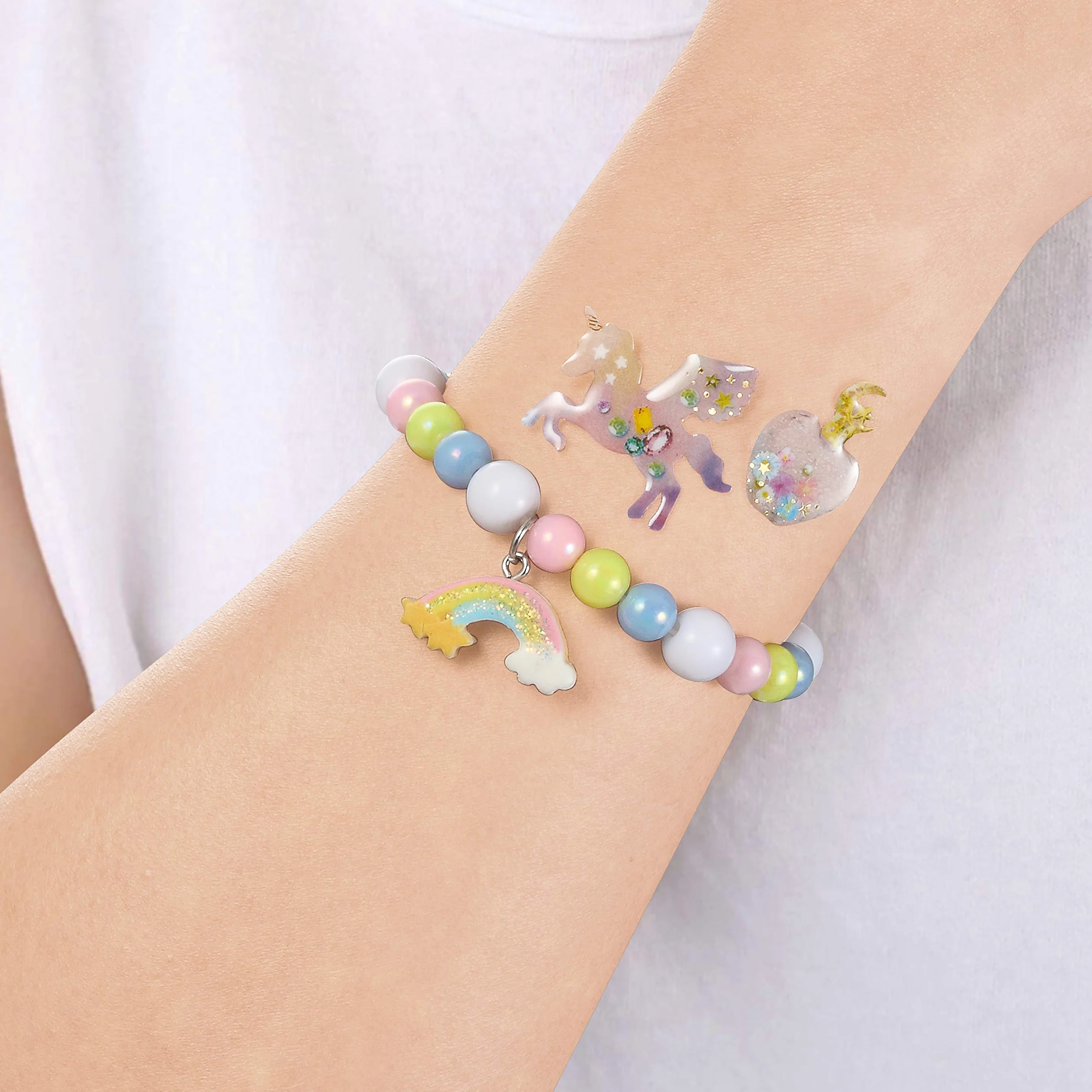 JOYIN Joyero musical de unicornio con espejo estrella, pulsera y calcomanías