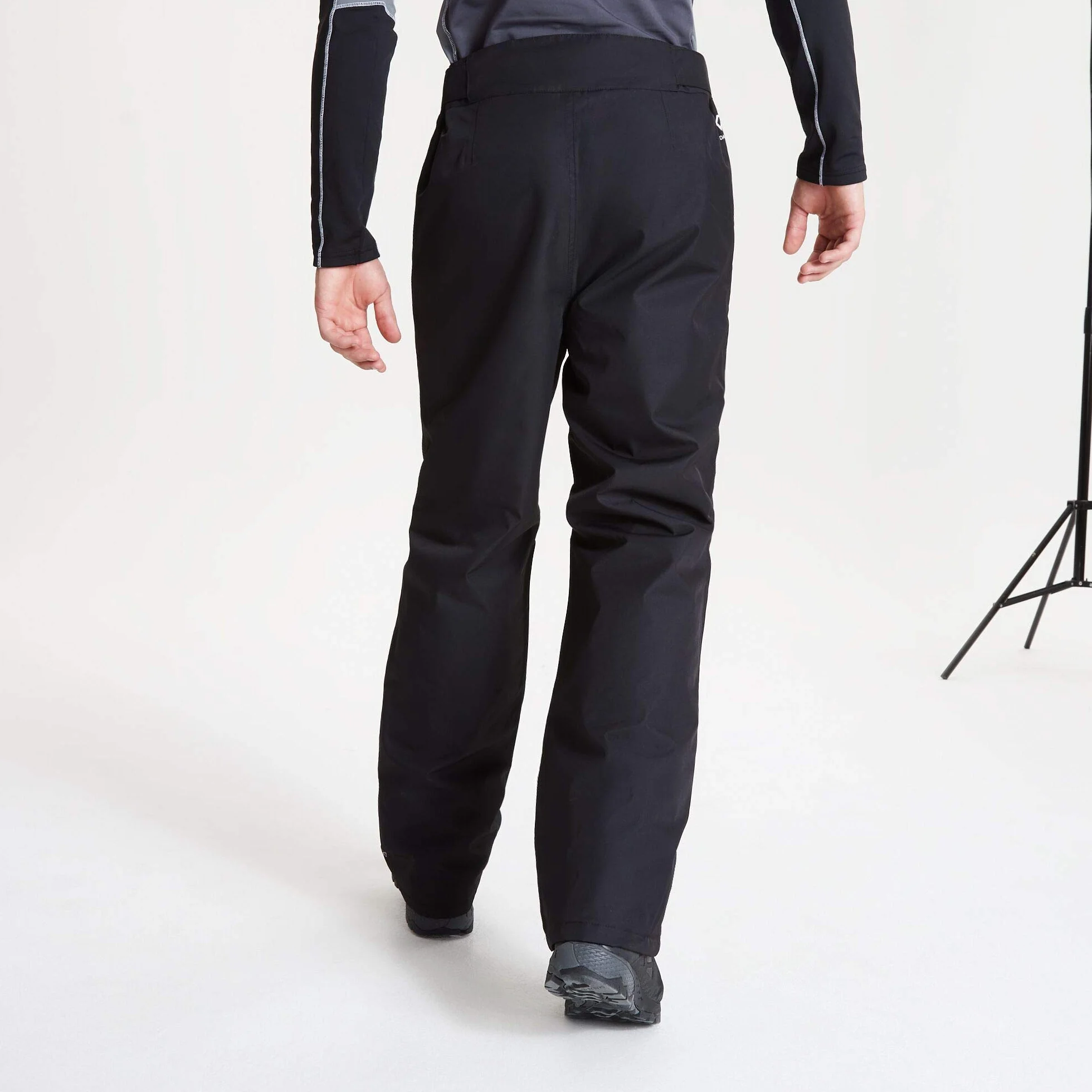 Pantalón de esquí Dare 2b Ream para Hombre Tejido Reciclado Impermeable y Transpirable - Sistema de Cintura Ajustable, Polainas para la Nieve - Cremallera y 2 Bolsillos