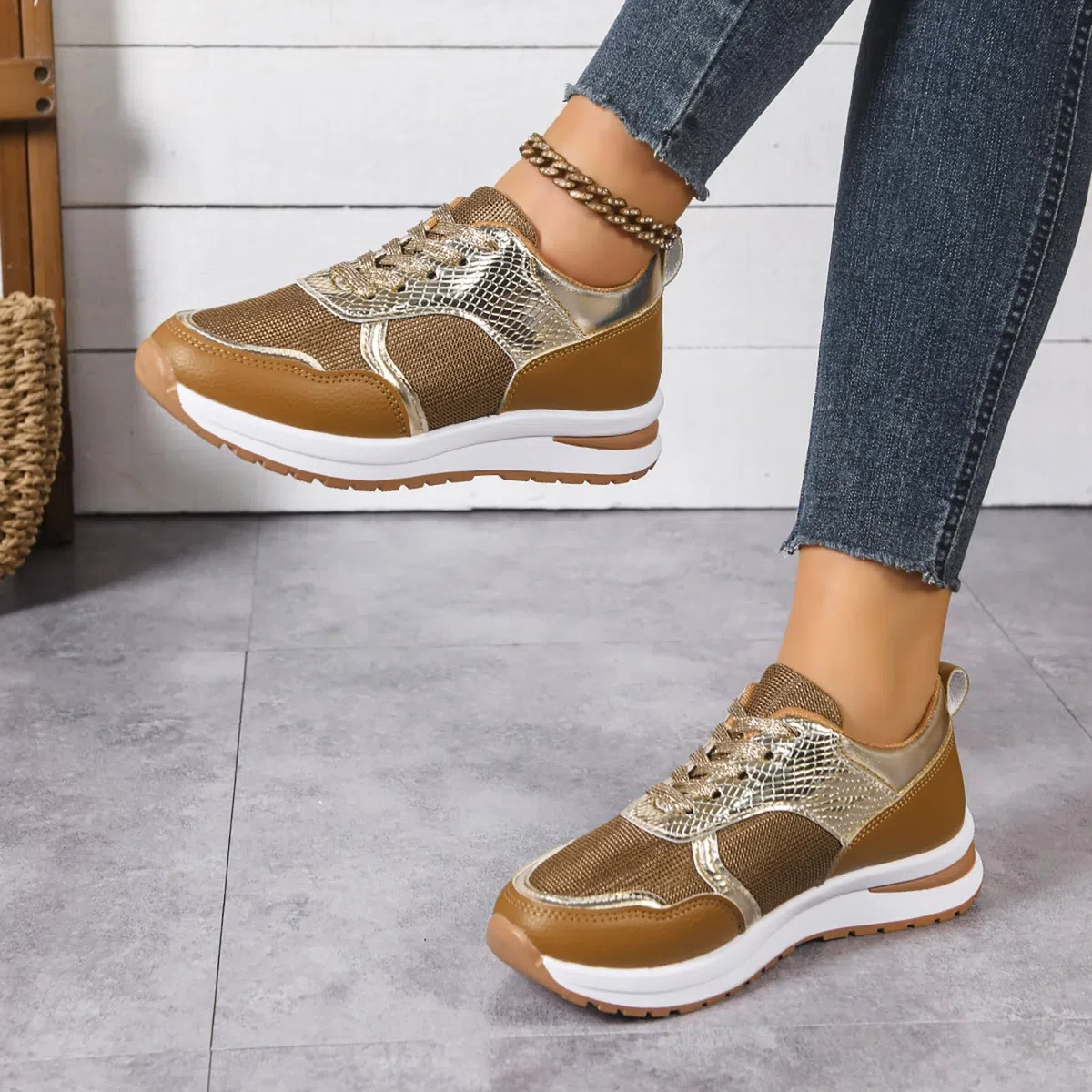 Genérico Zapatillas Deportivas Casuales Mujer Piel Sintética con Parches, Suela Suave Planas Punta Puntiaguda Cómodas