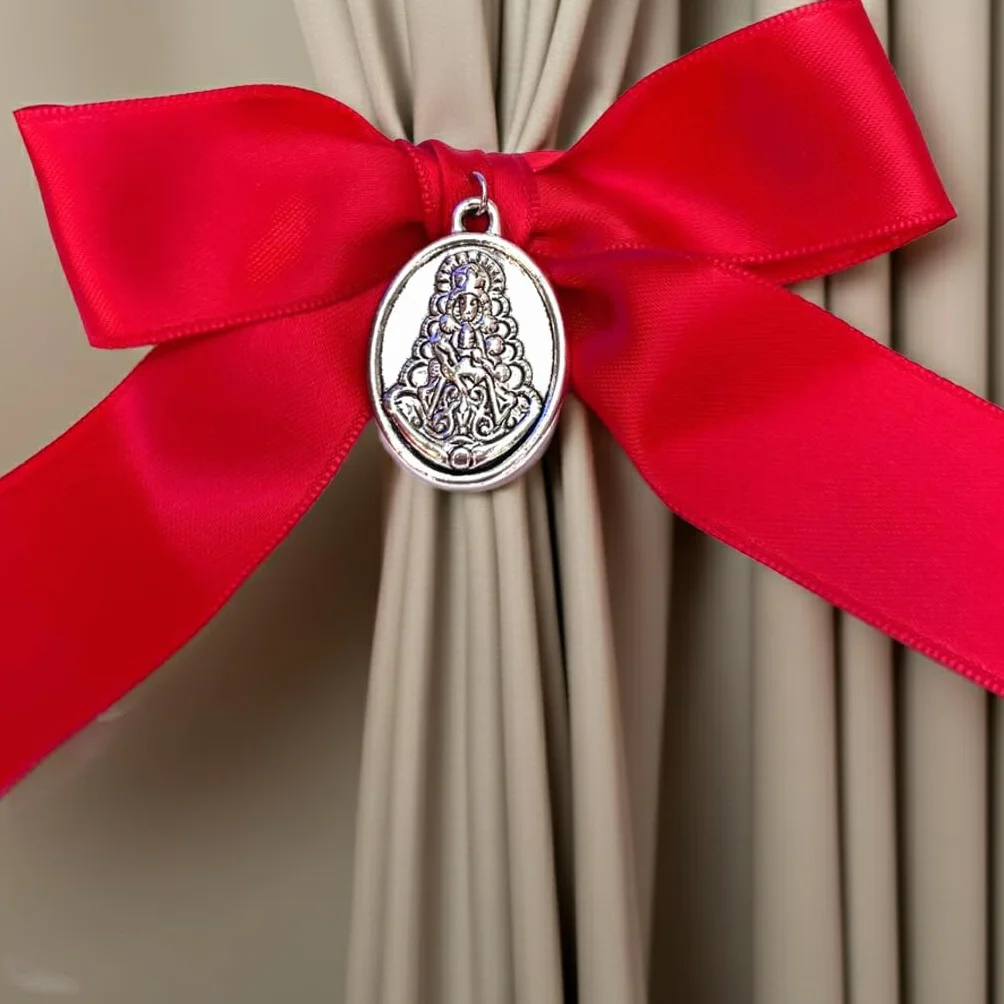 Virgen del Rocío medalla para cuna