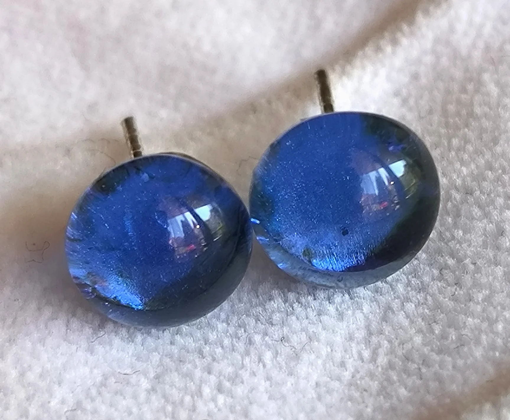 Pendientes de vidrio artesanal azul transparente